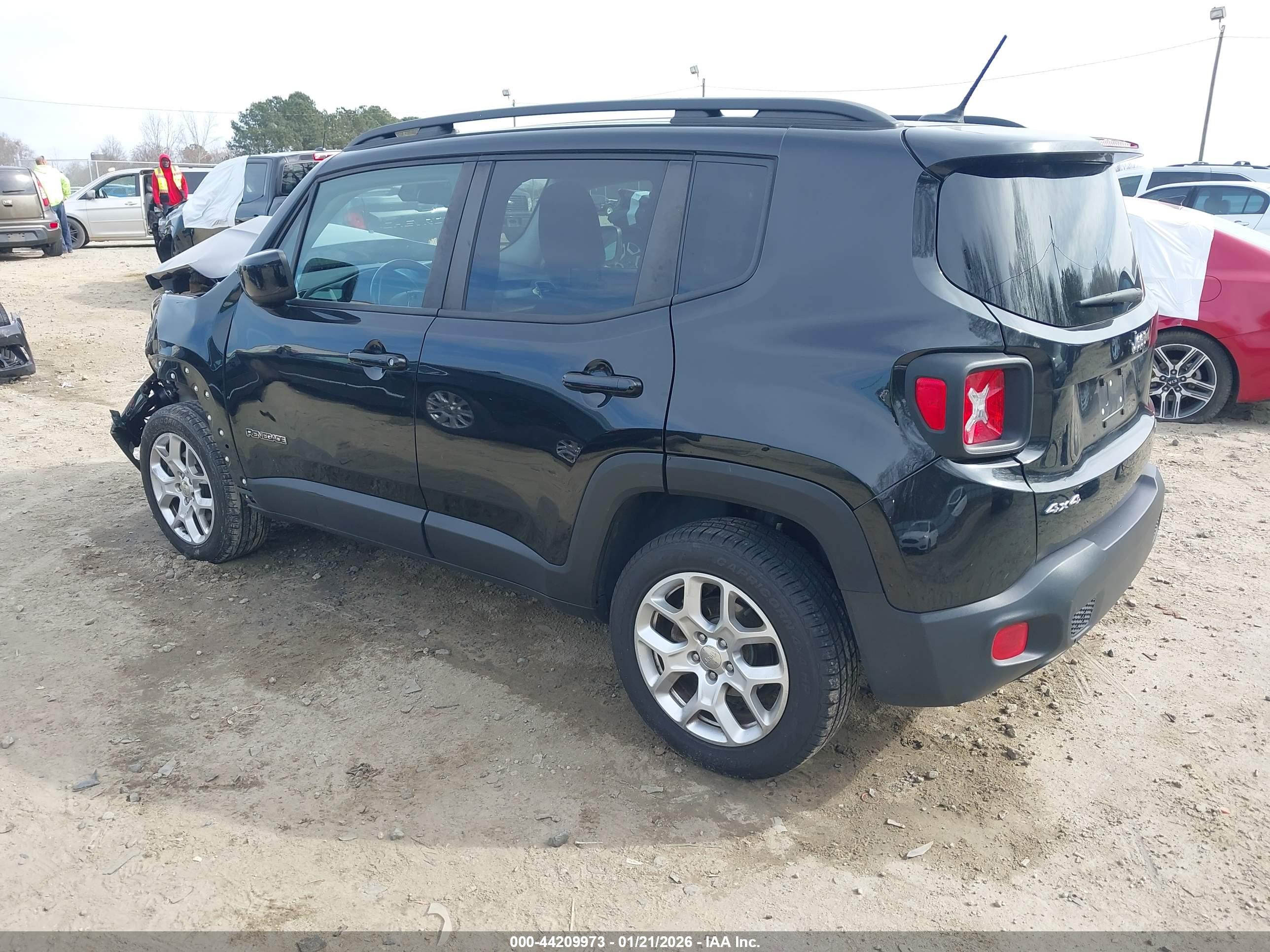 JEEP RENEGADE image 3