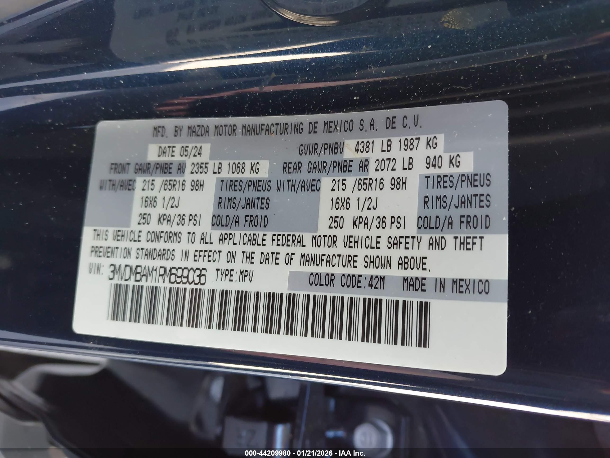 MAZDA CX-30 image 9