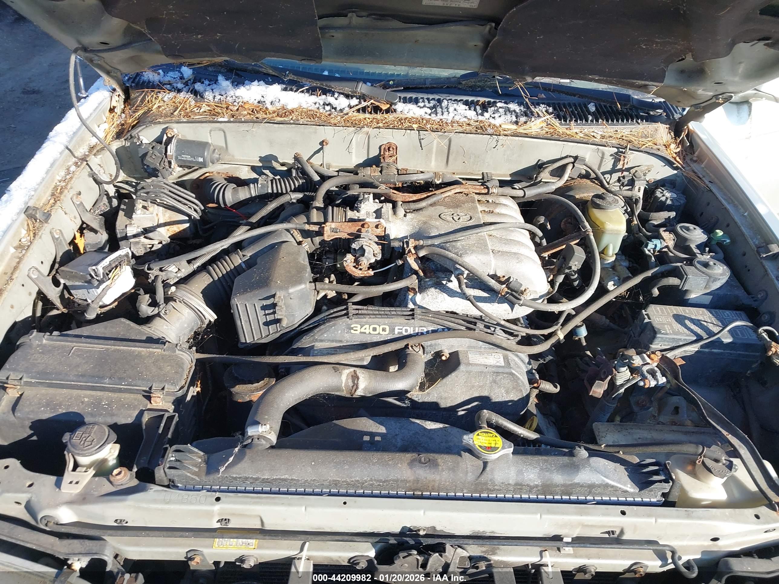 TOYOTA 4RUNNER image 10