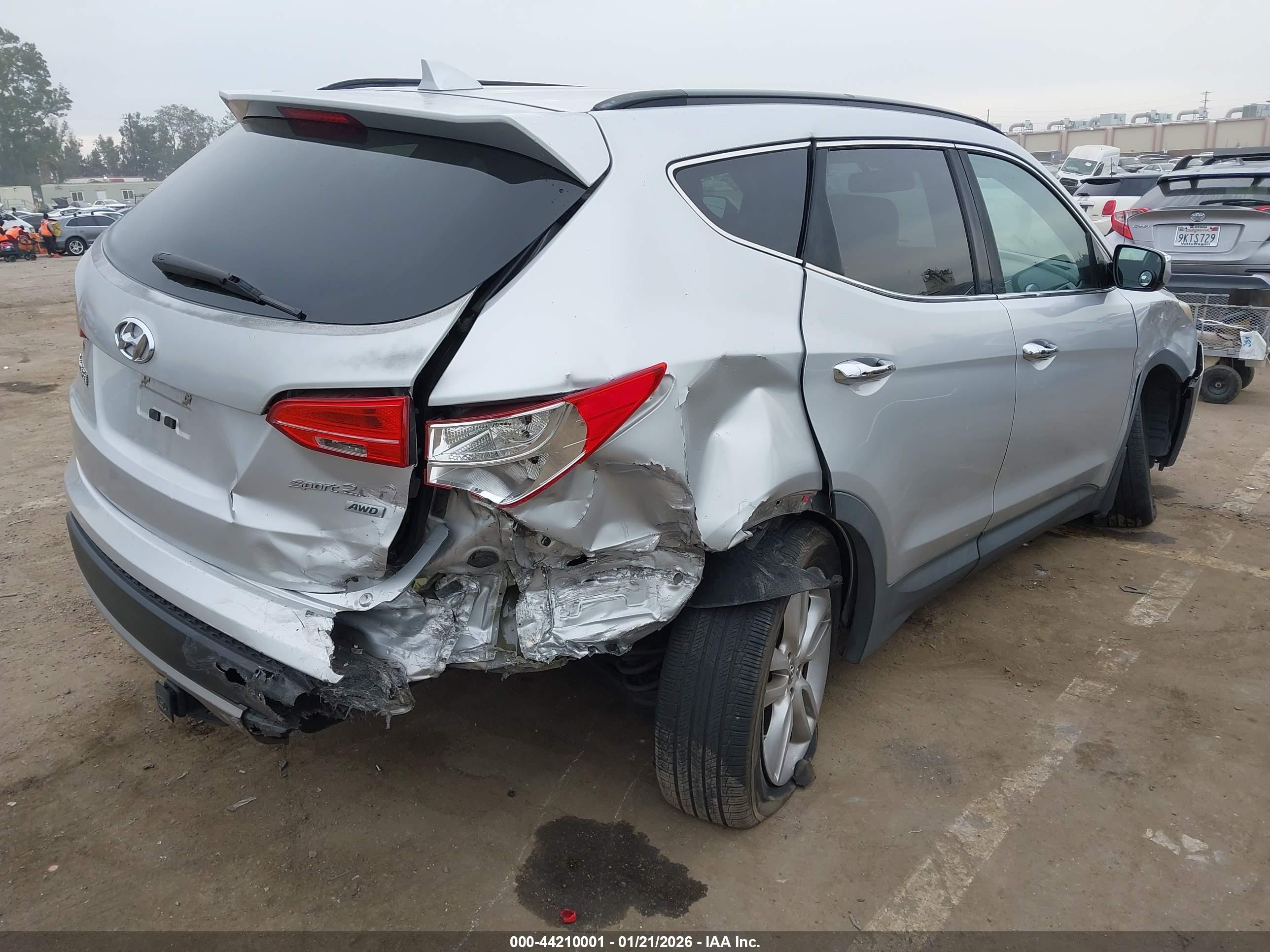 HYUNDAI SANTA image 4