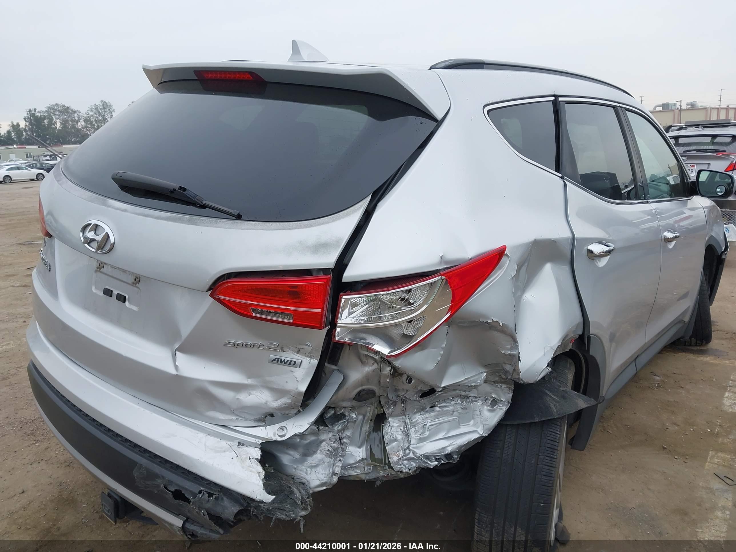 HYUNDAI SANTA image 6