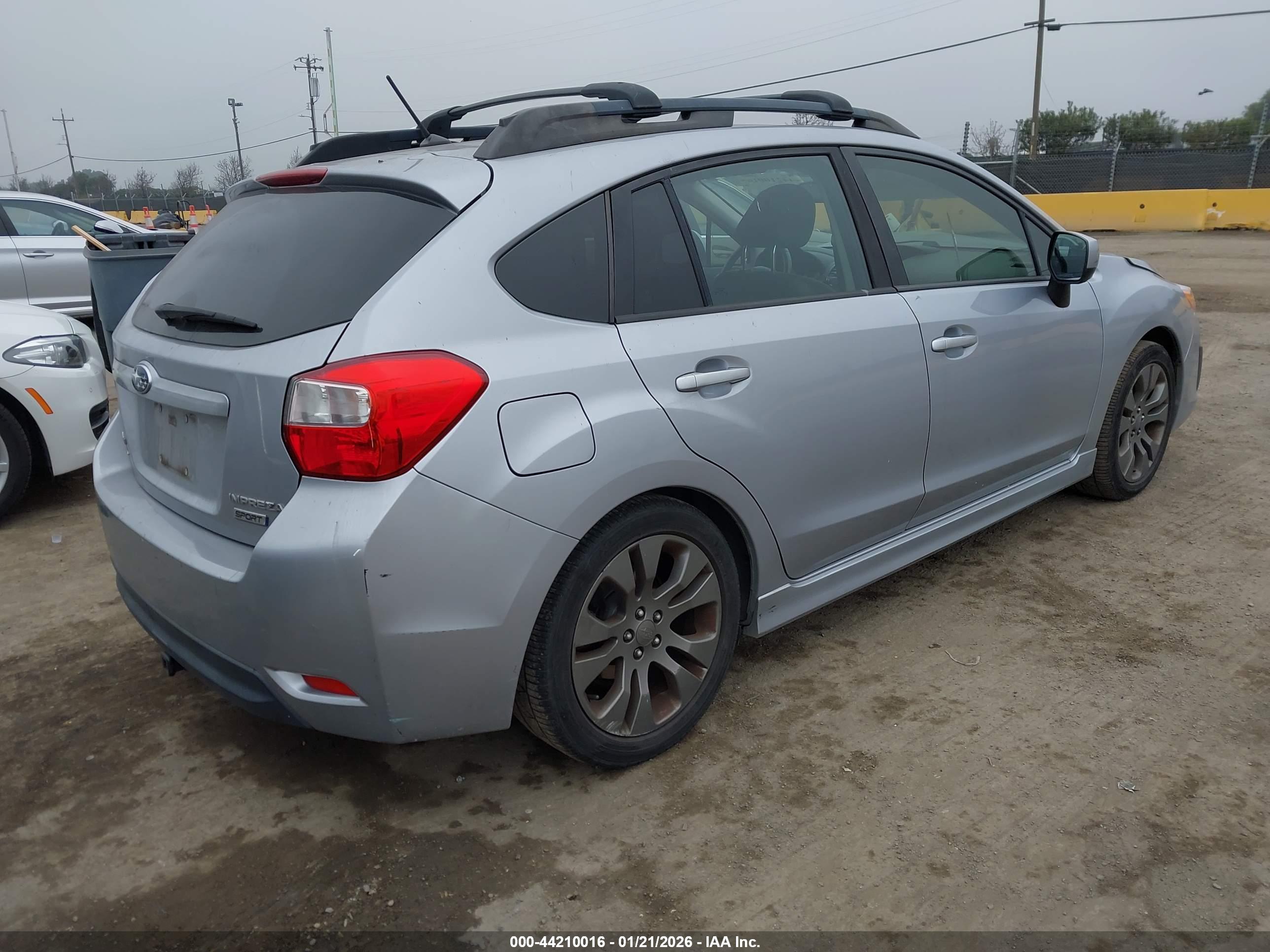 SUBARU IMPREZA image 4