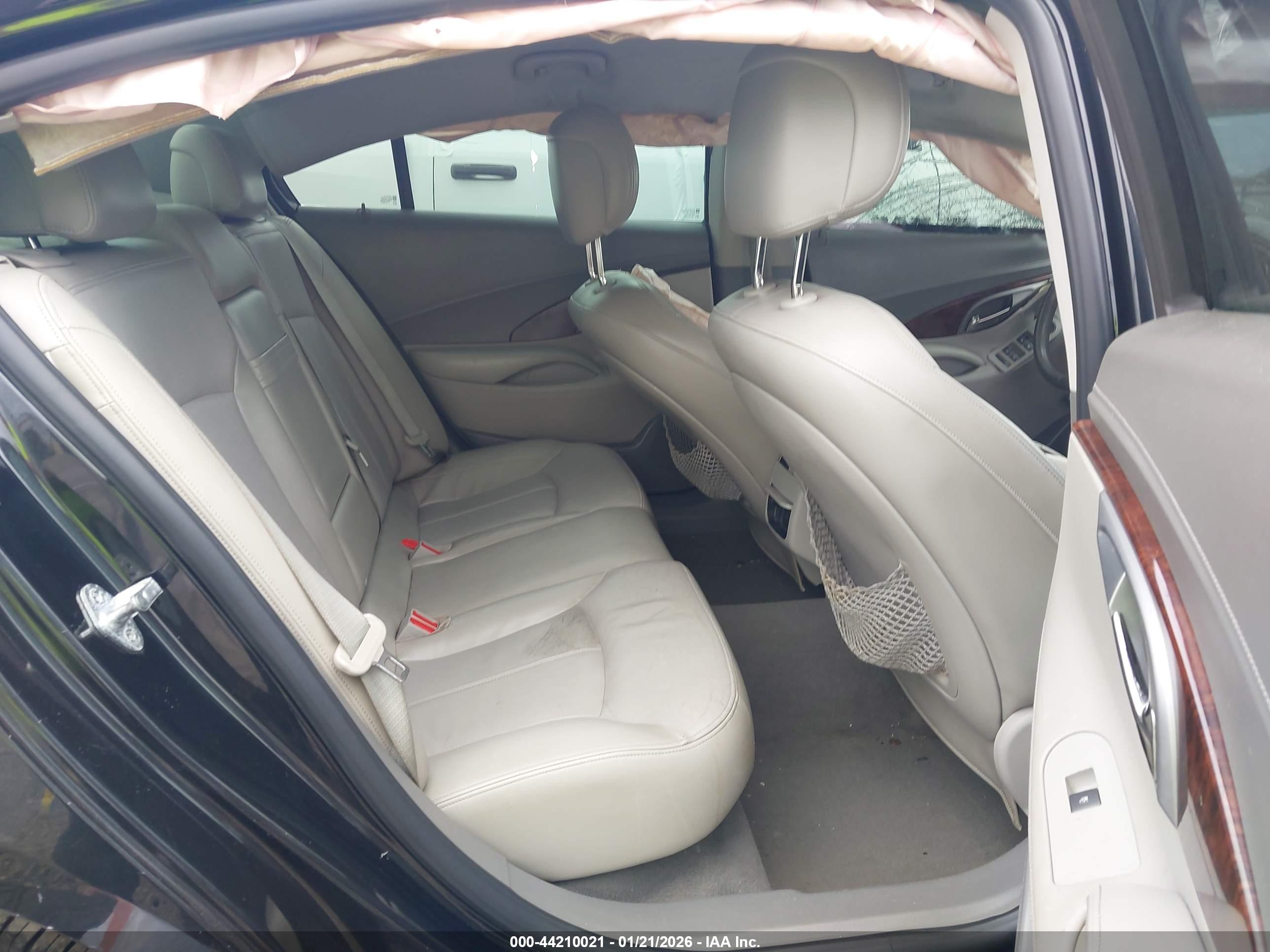 BUICK LACROSSE image 8
