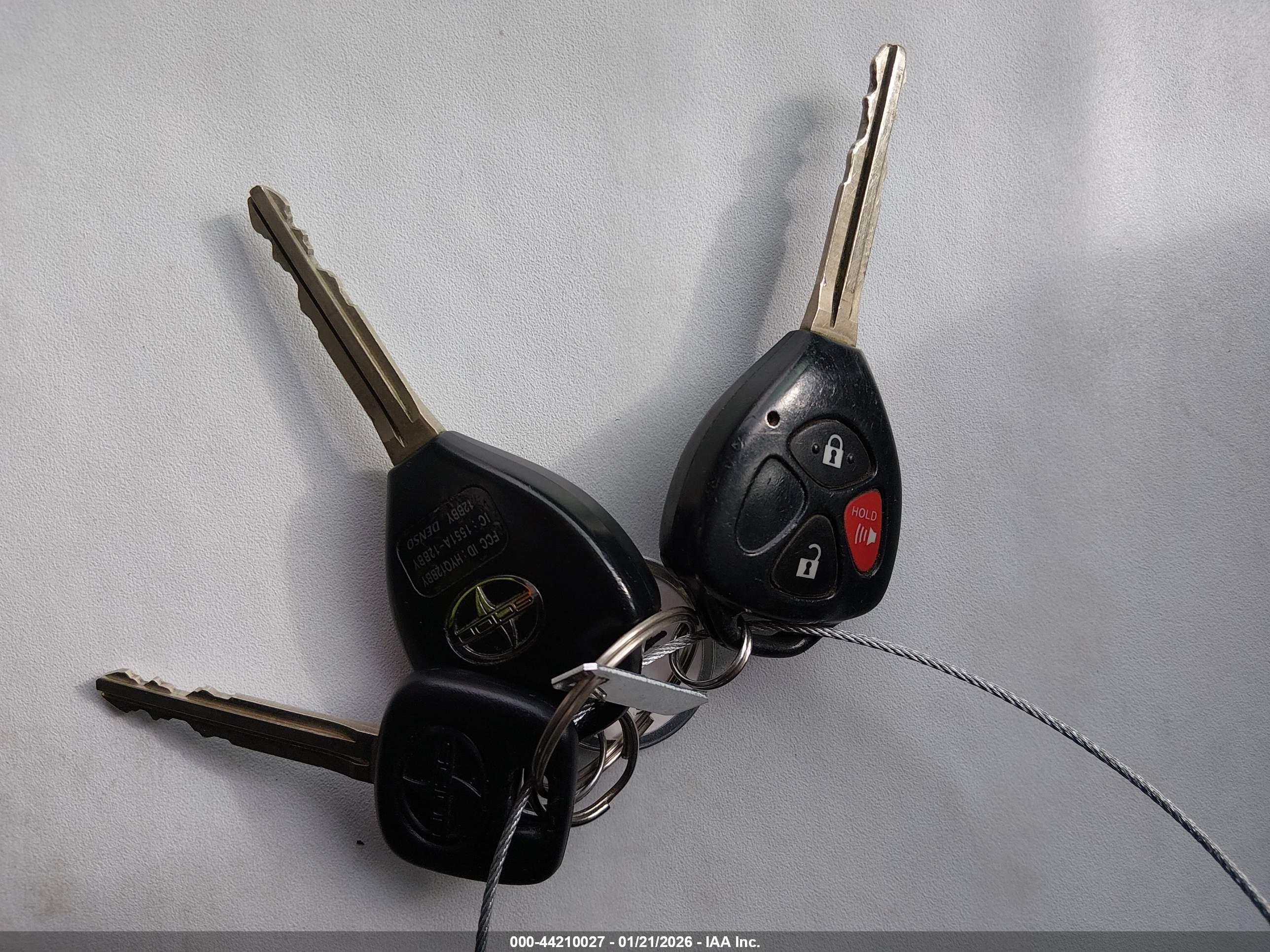 SCION XB image 11