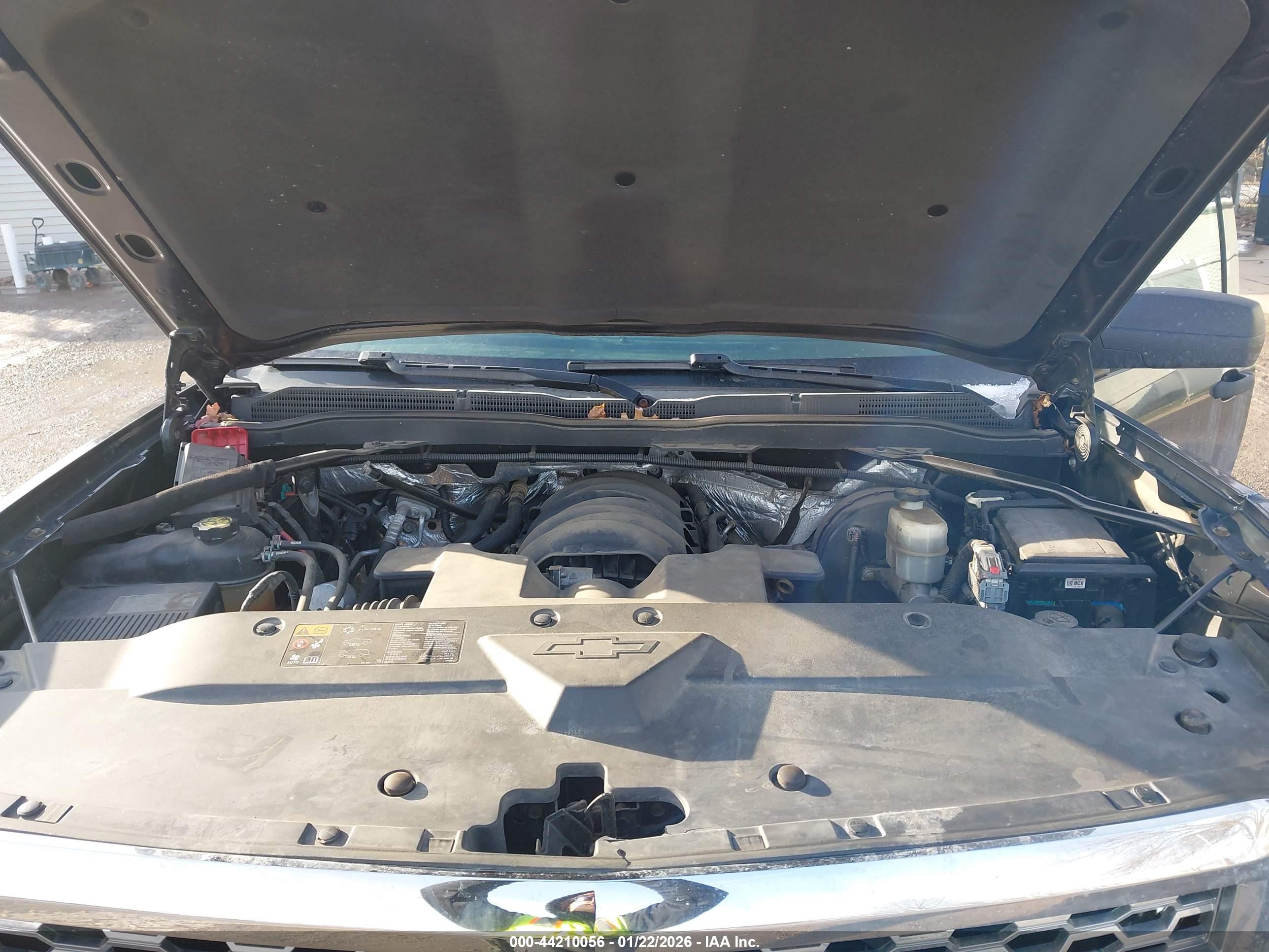 CHEVROLET SILVERADO image 10