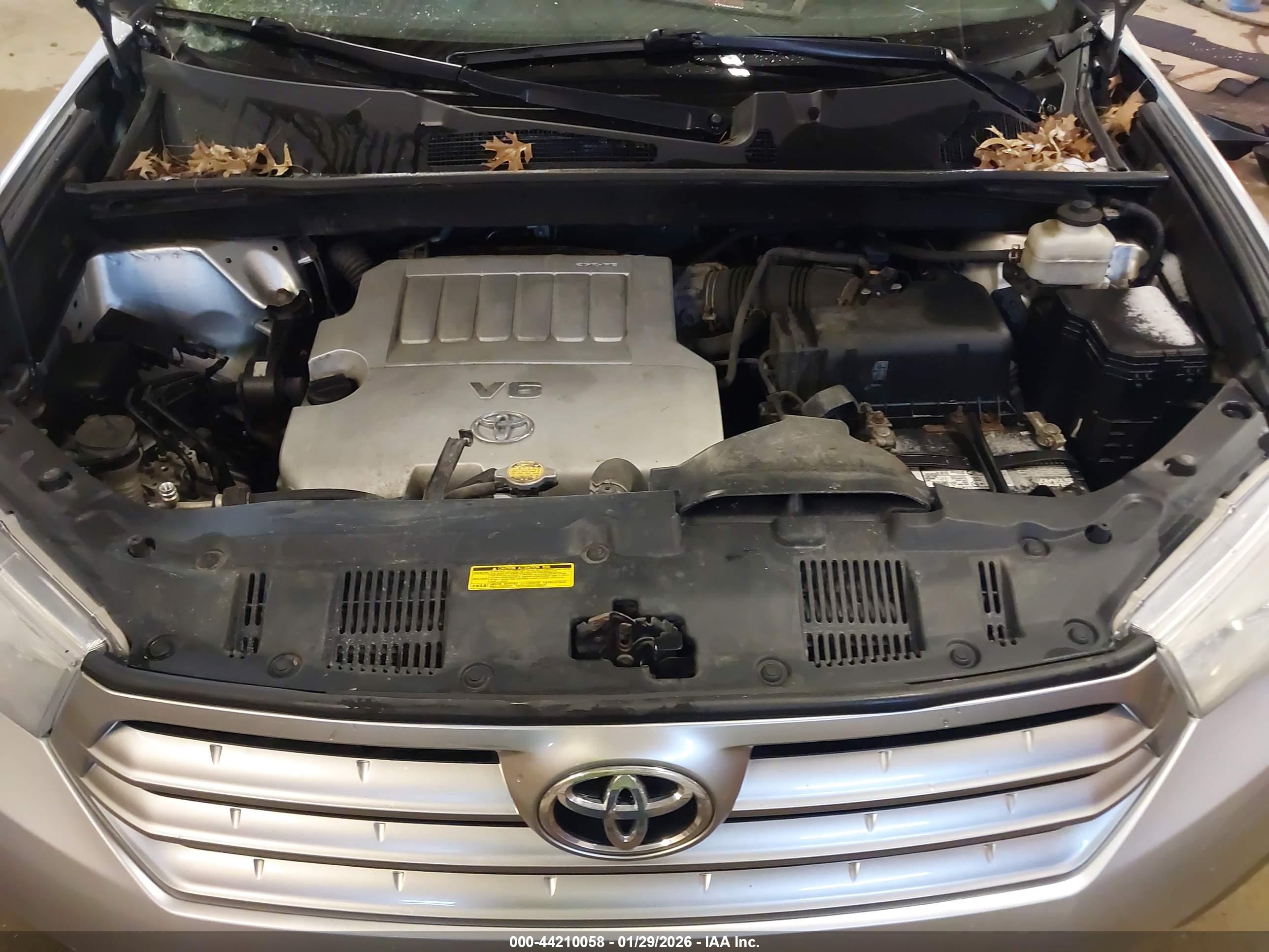 TOYOTA HIGHLANDER image 10