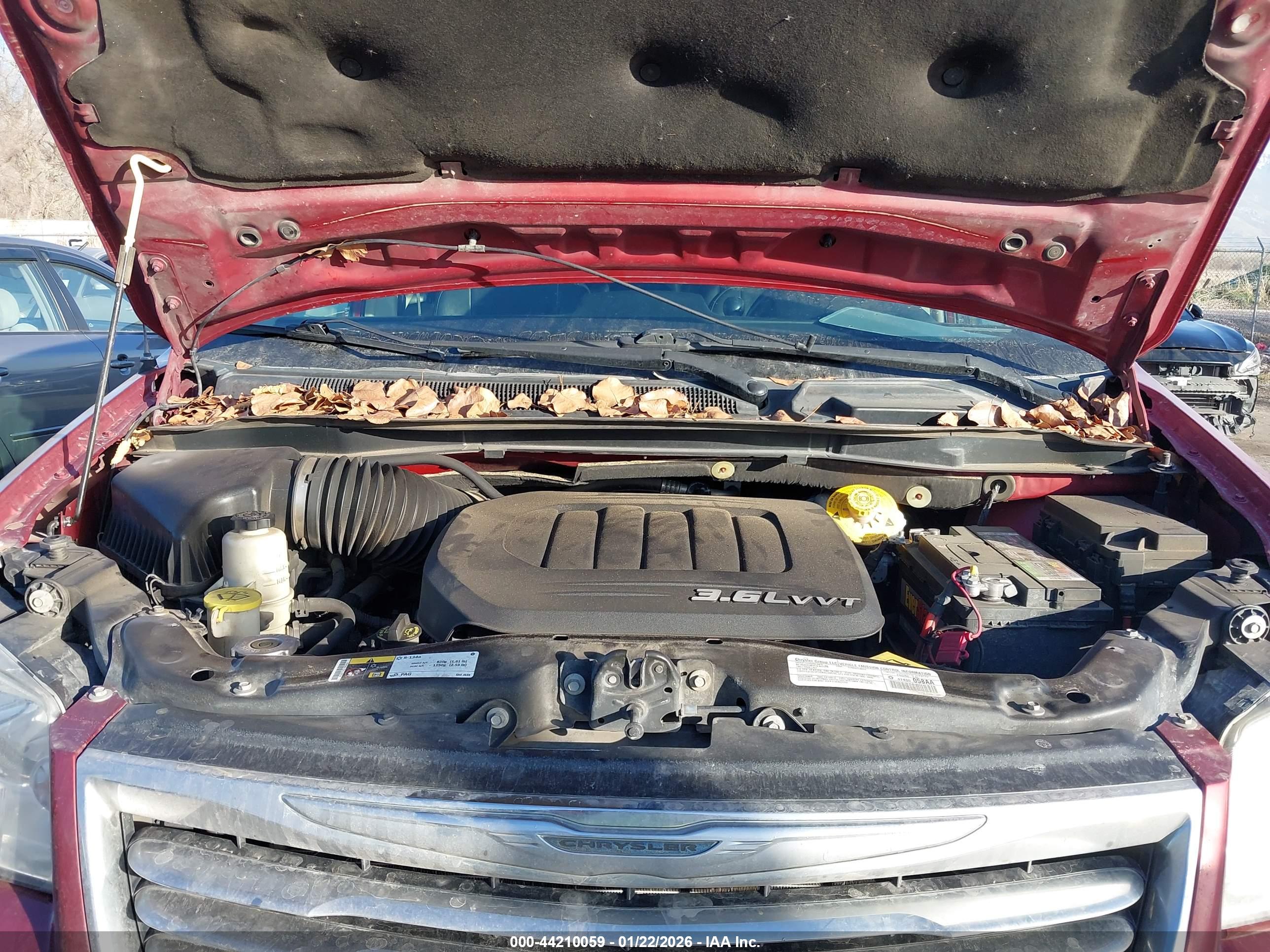 CHRYSLER TOWN image 10