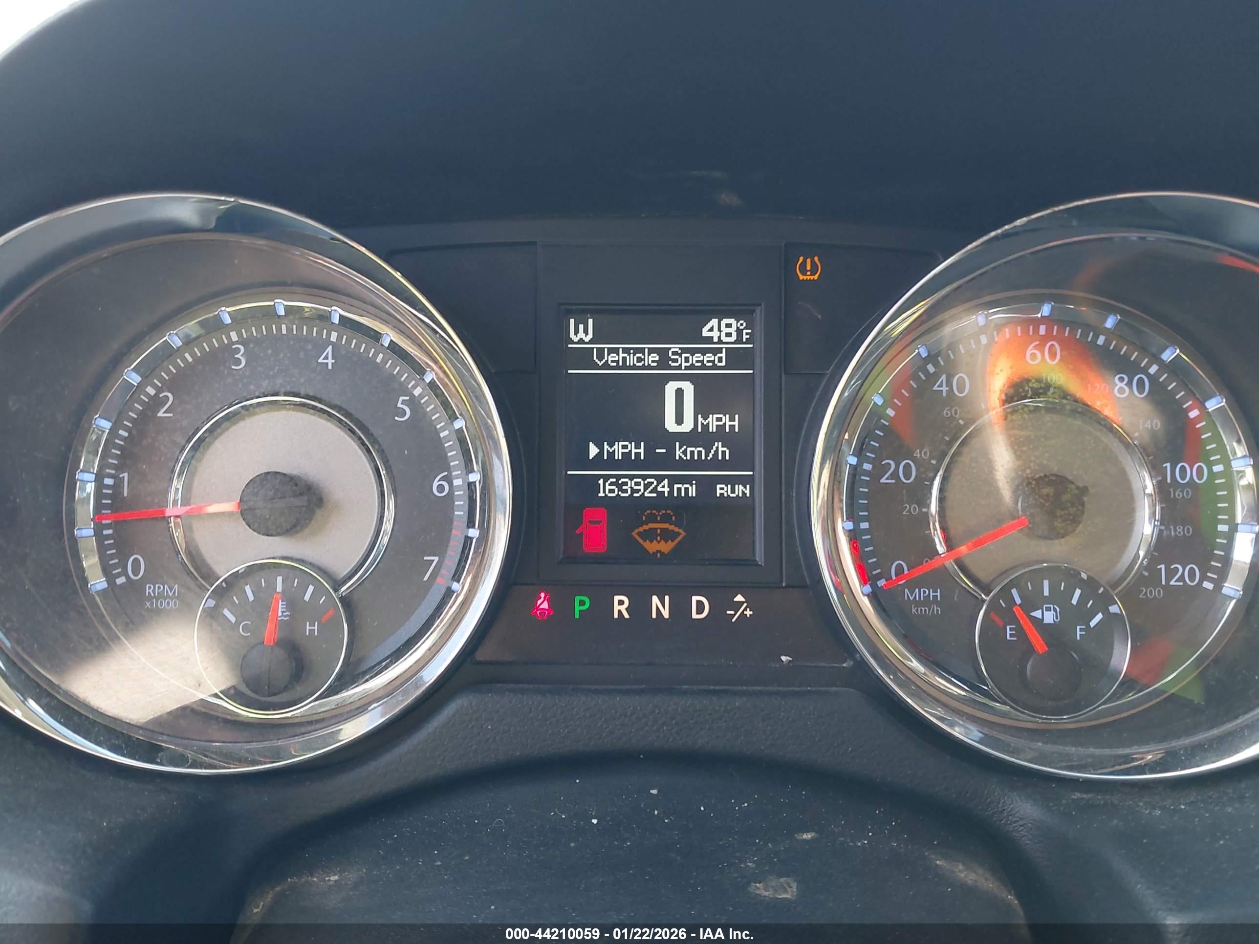 CHRYSLER TOWN image 7