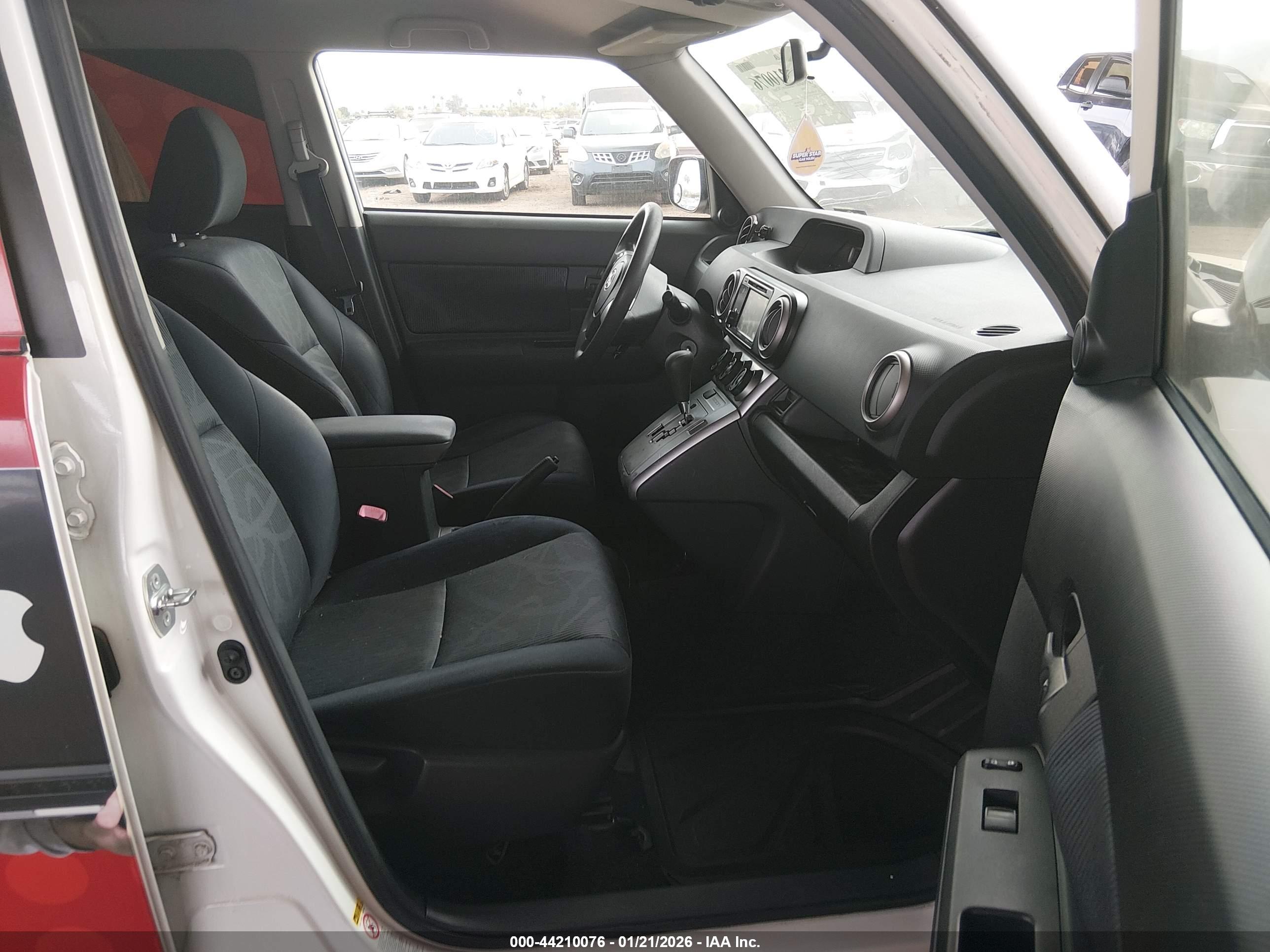 SCION XB image 5