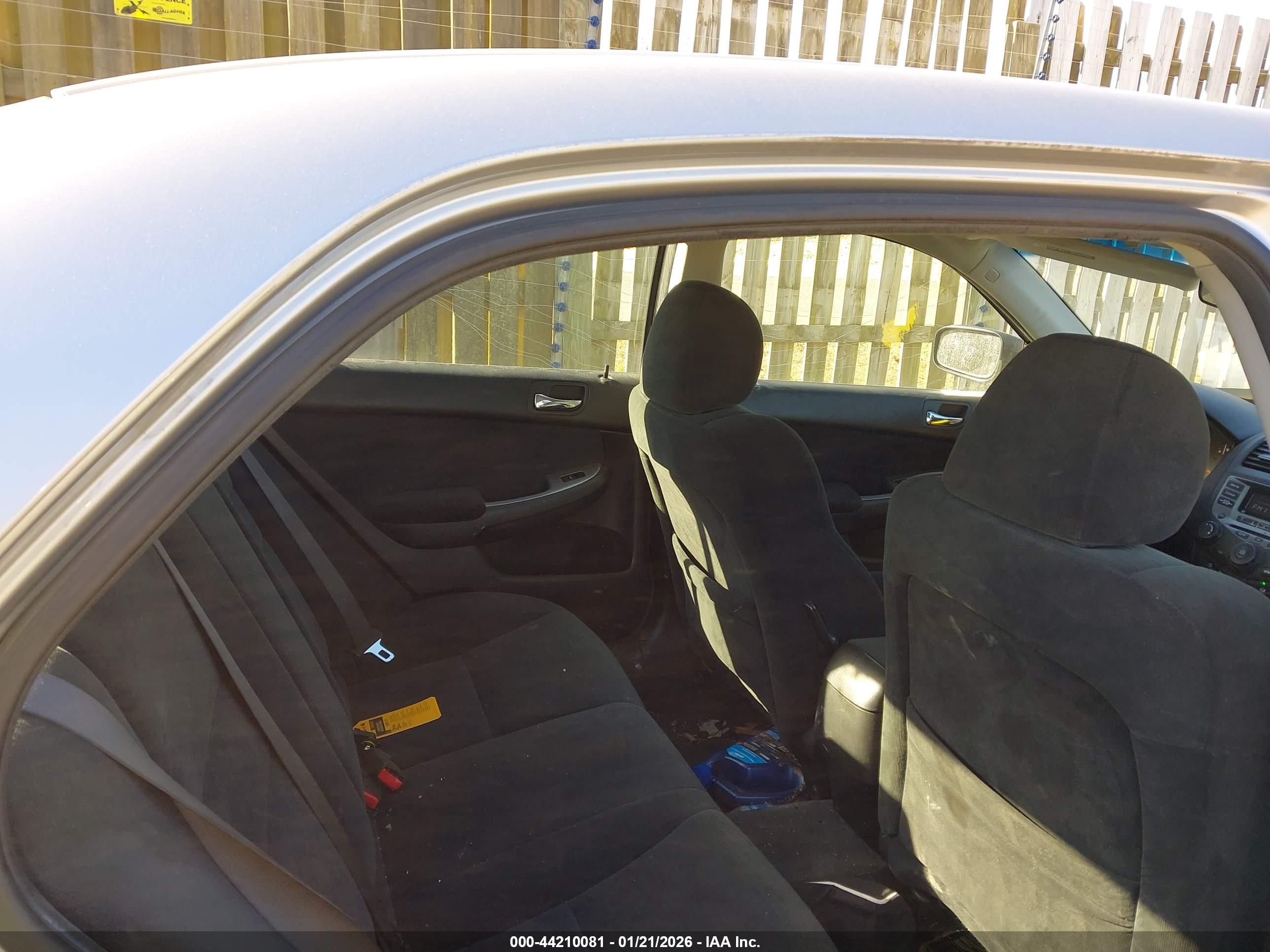 HONDA ACCORD image 8