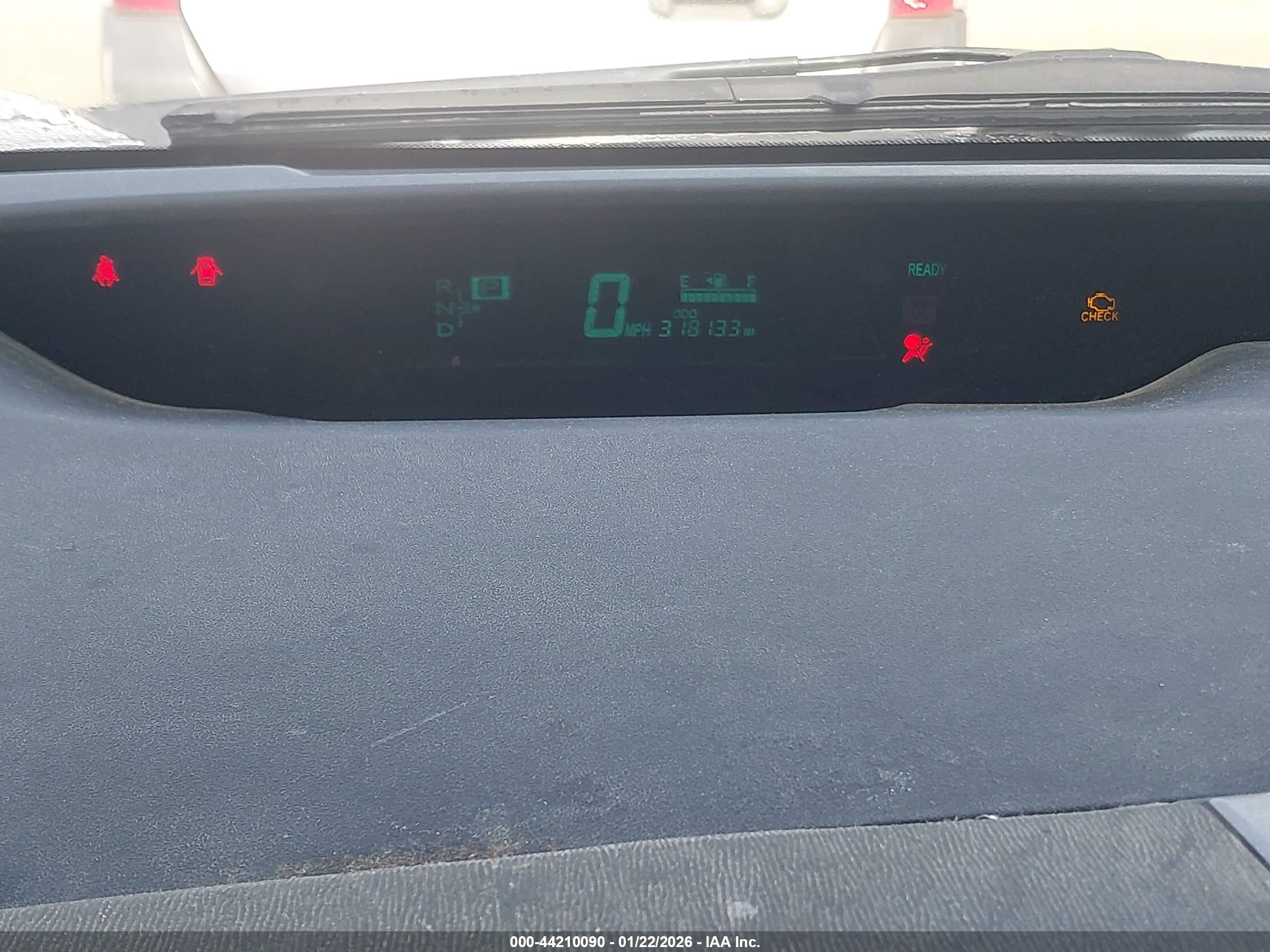 TOYOTA PRIUS image 7