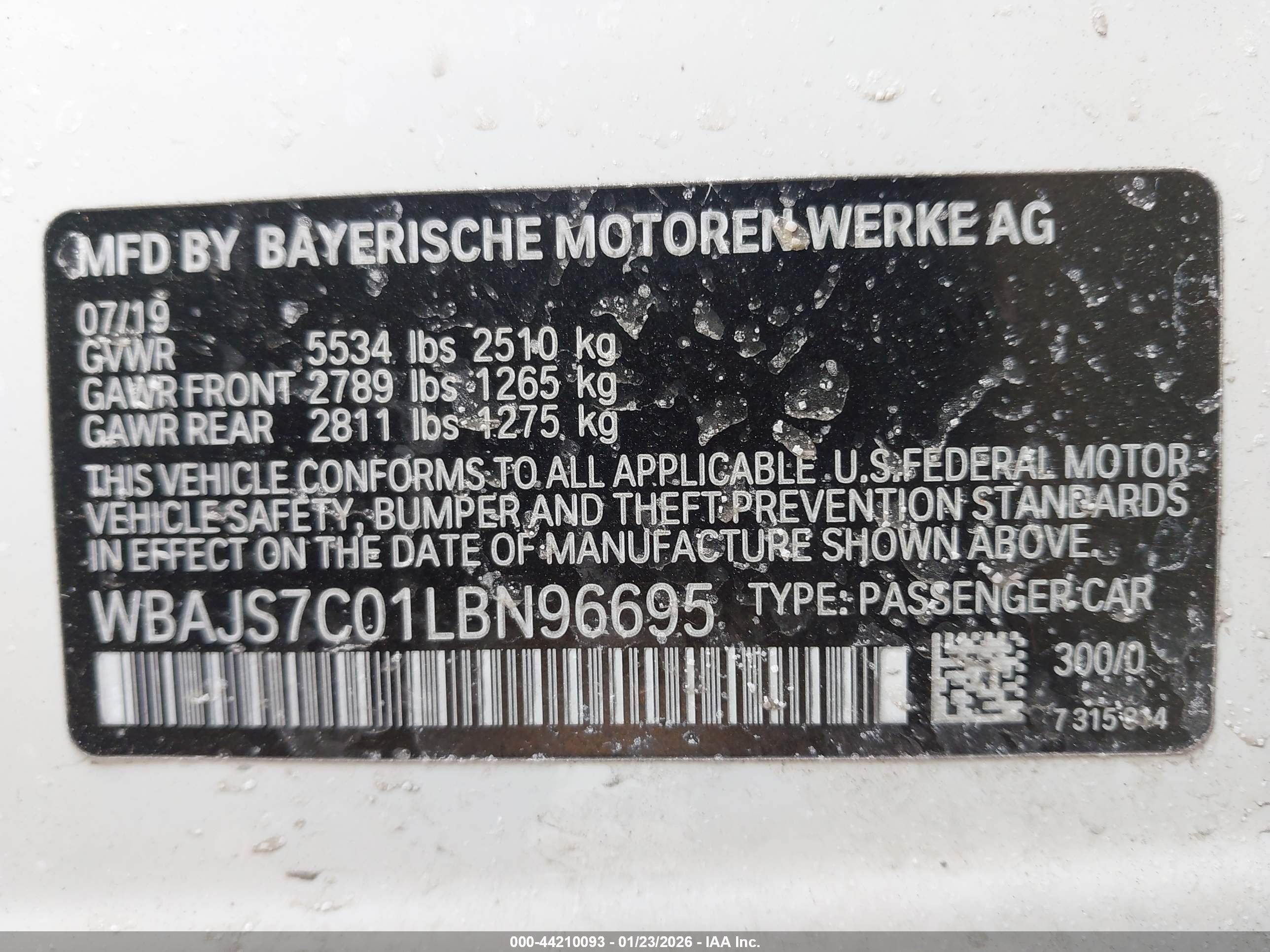 BMW M550I image 9