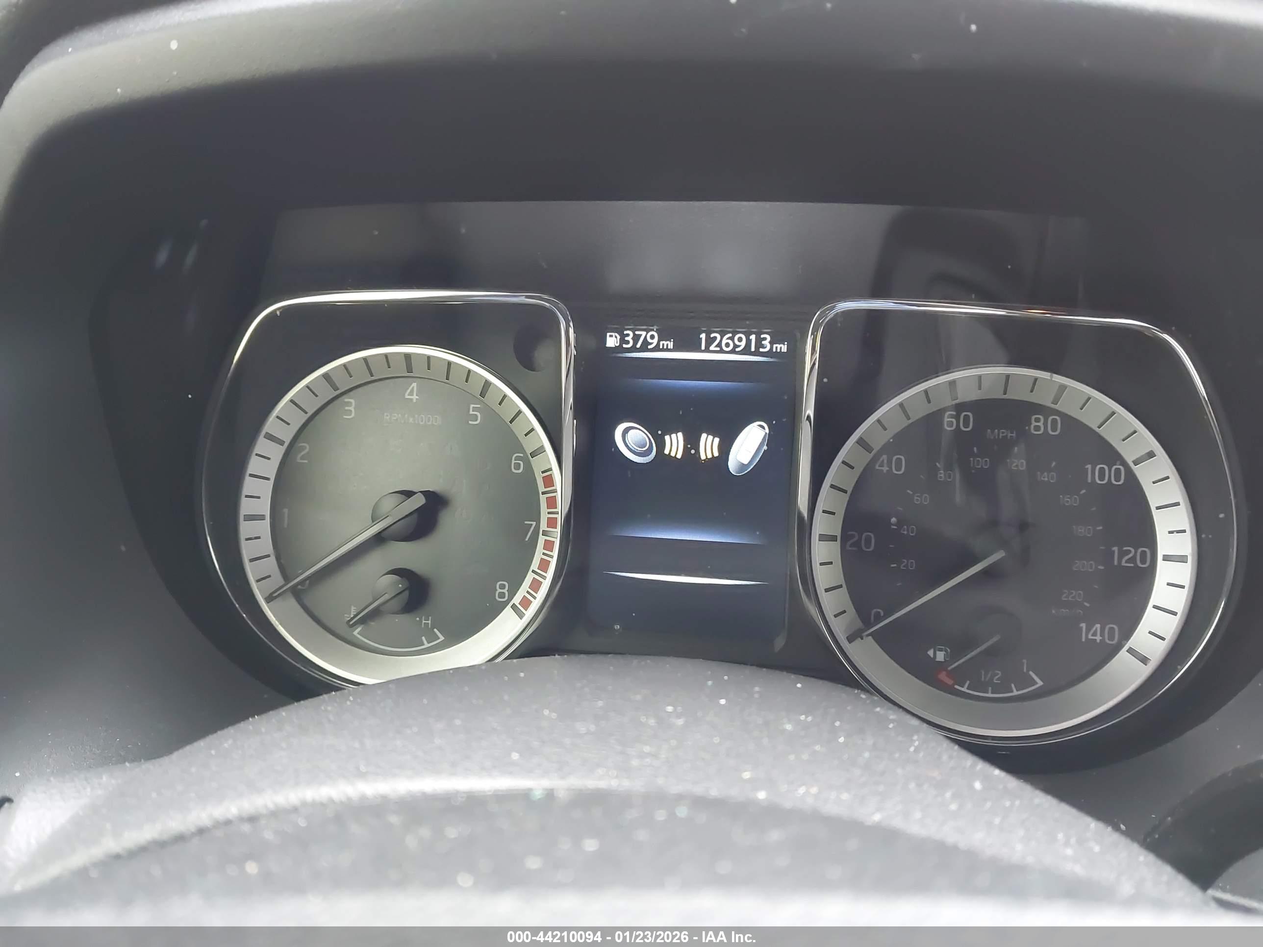 NISSAN TITAN image 7