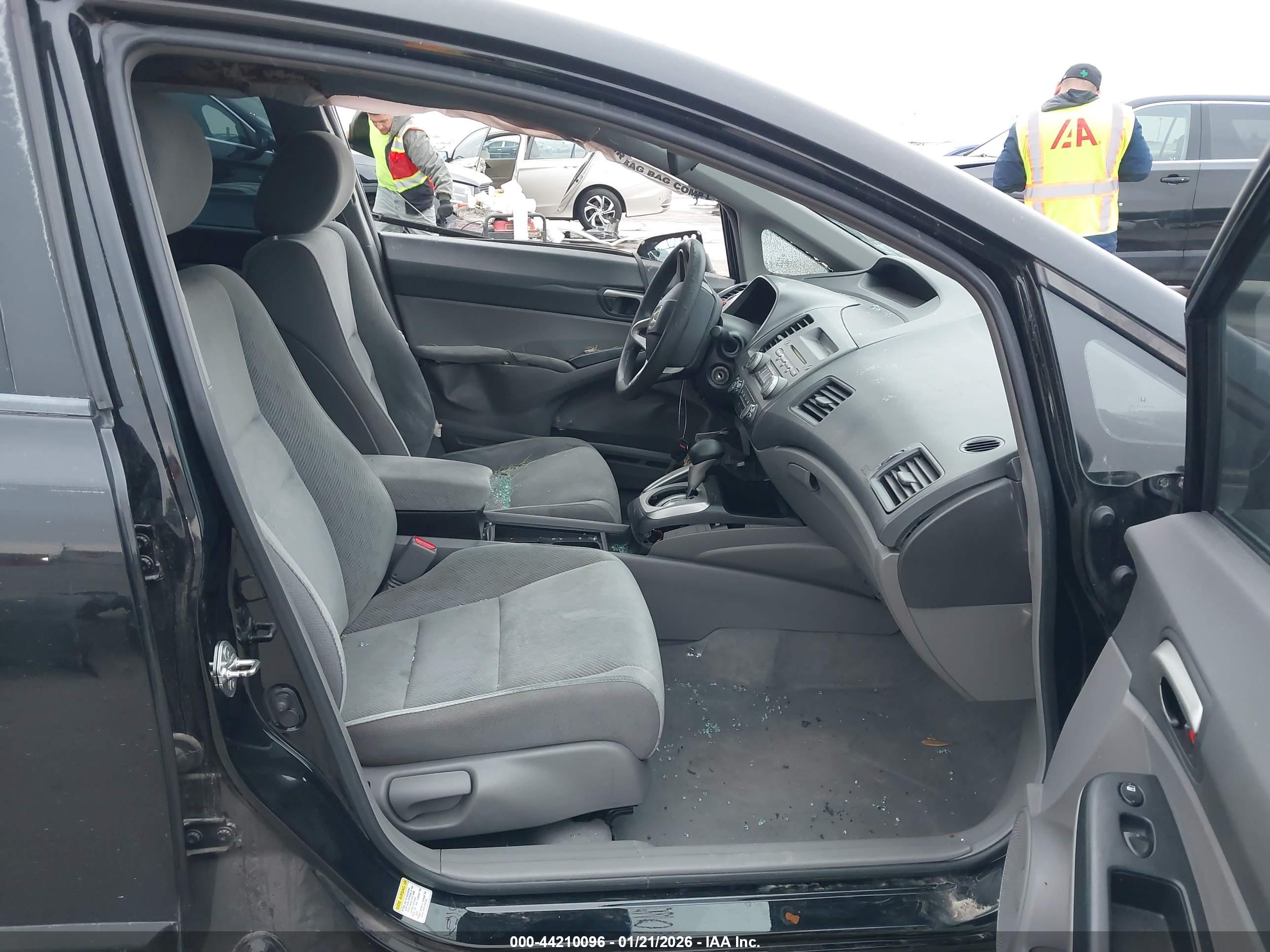 HONDA CIVIC image 5