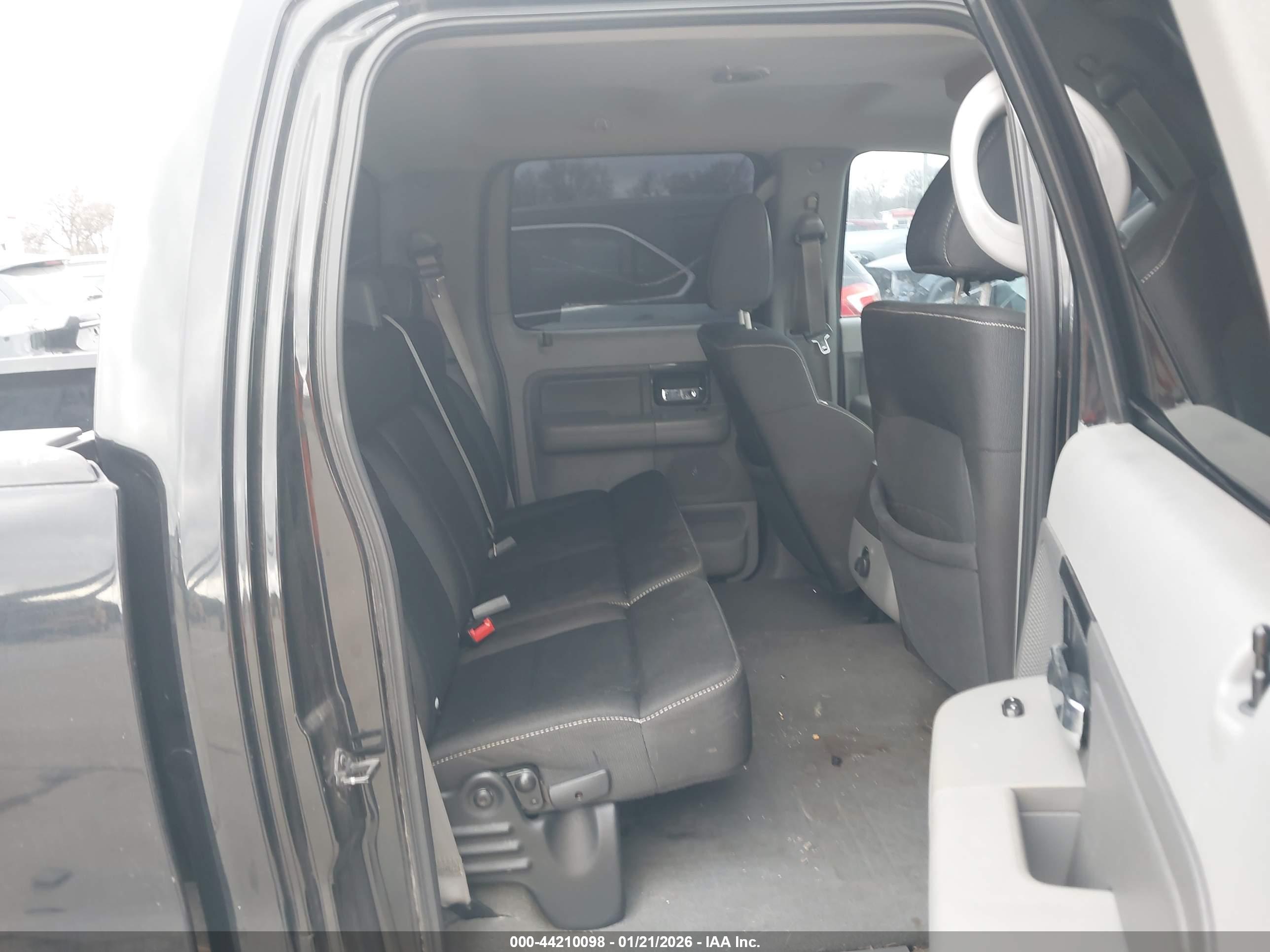FORD F-150 image 8