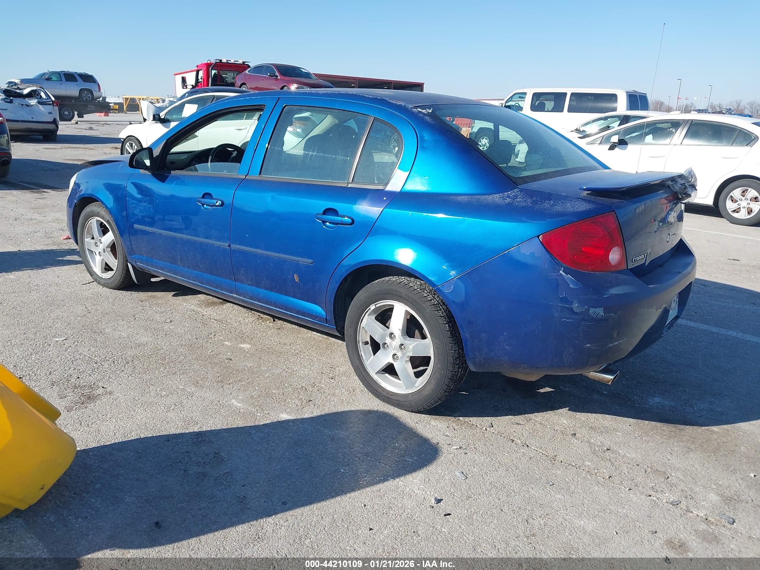 CHEVROLET COBALT image 3