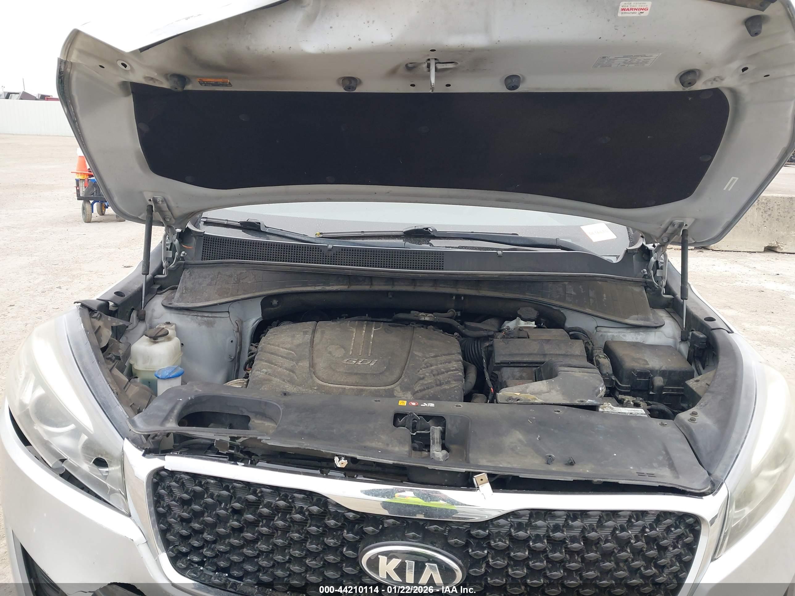 KIA SORENTO image 10