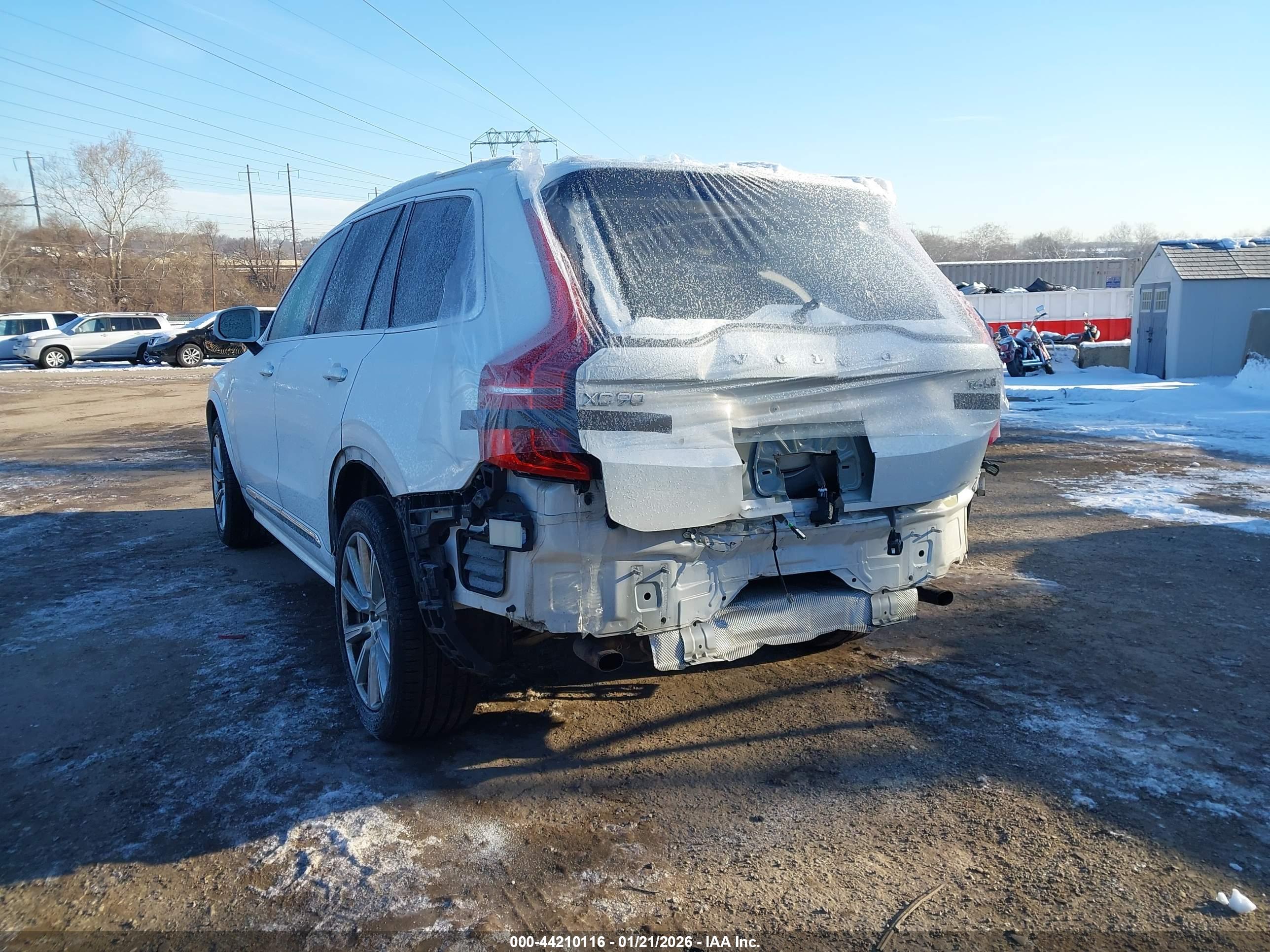 VOLVO XC90 image 6