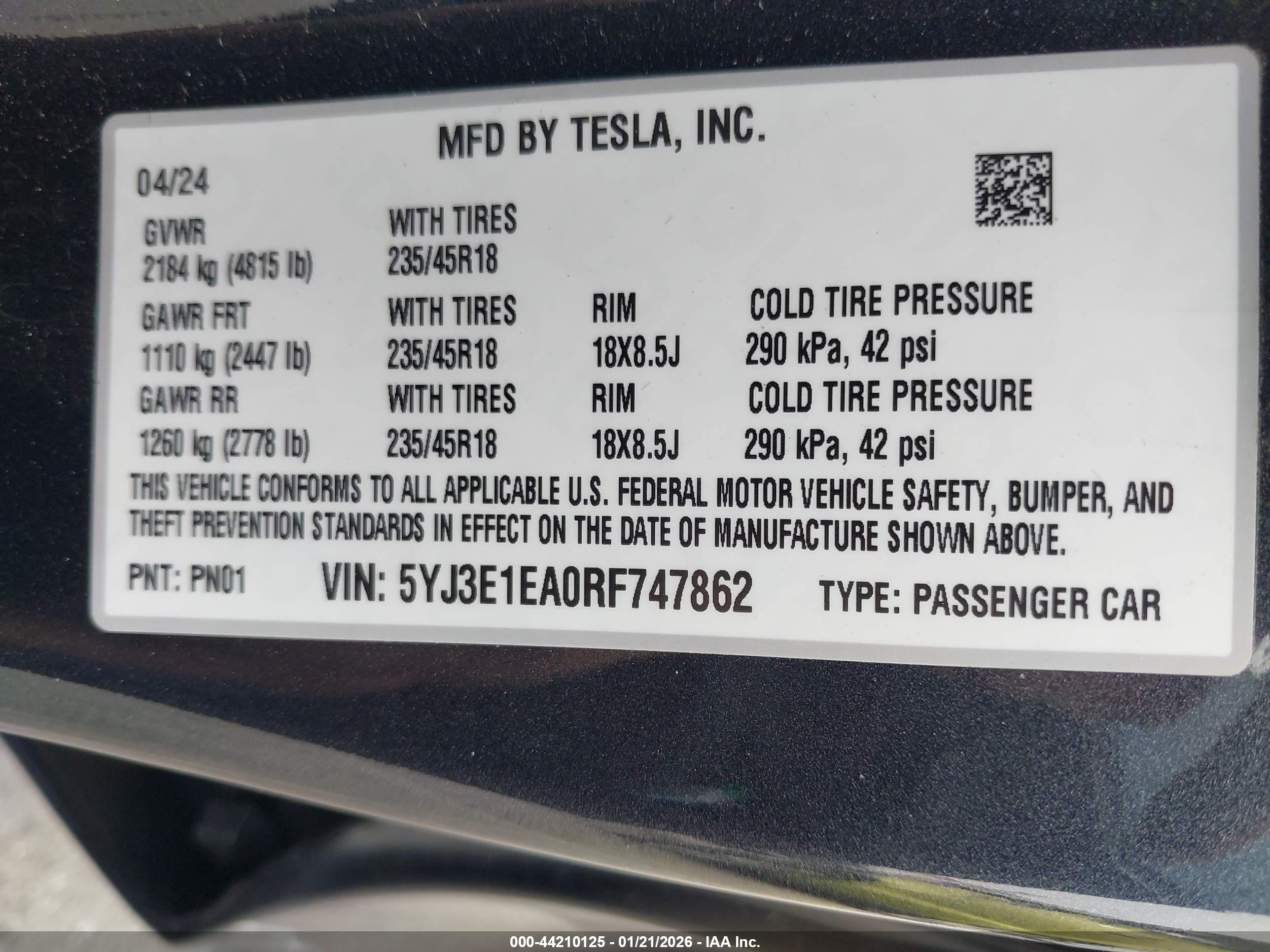 TESLA MODEL image 9