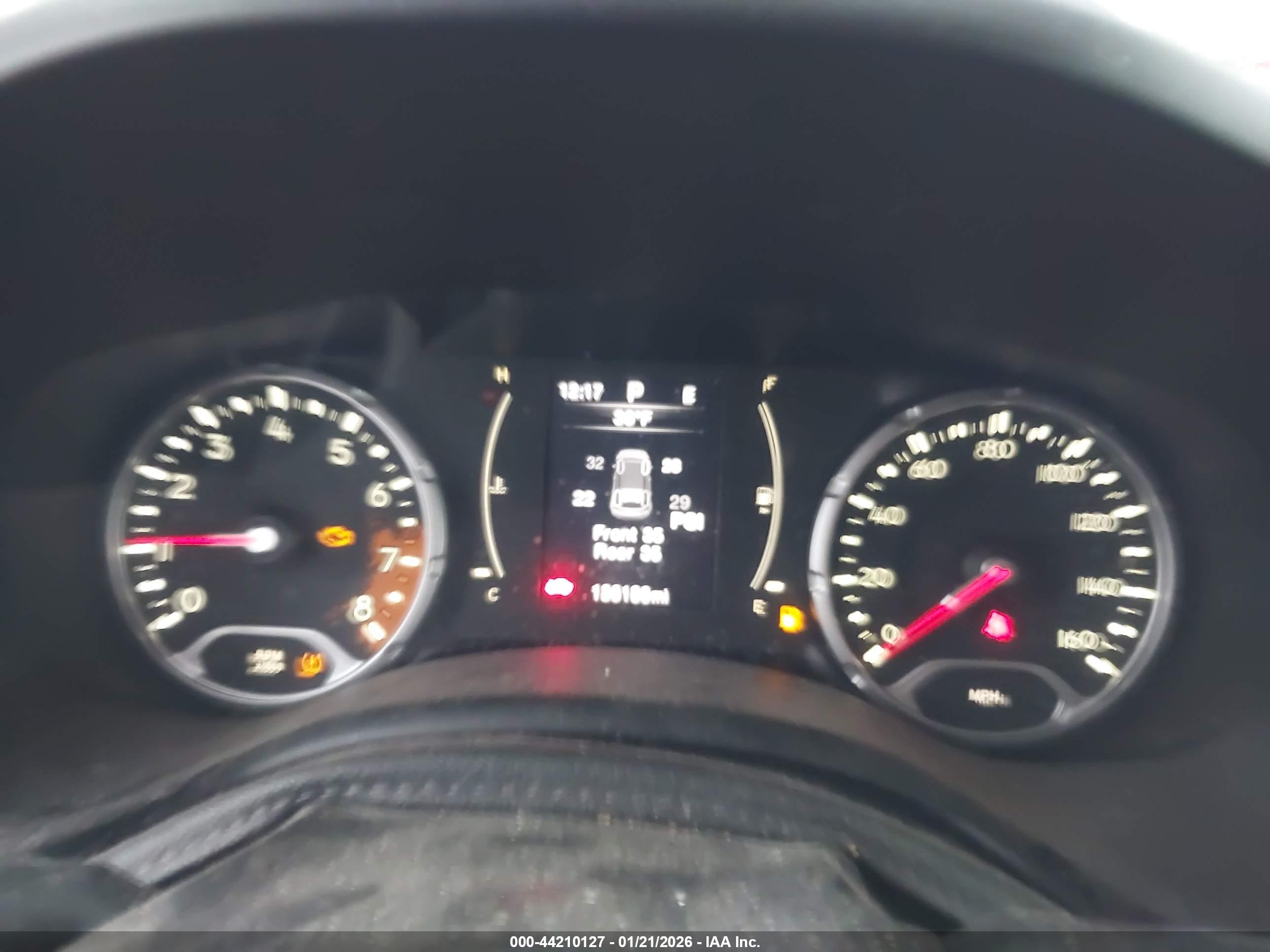 JEEP RENEGADE image 7