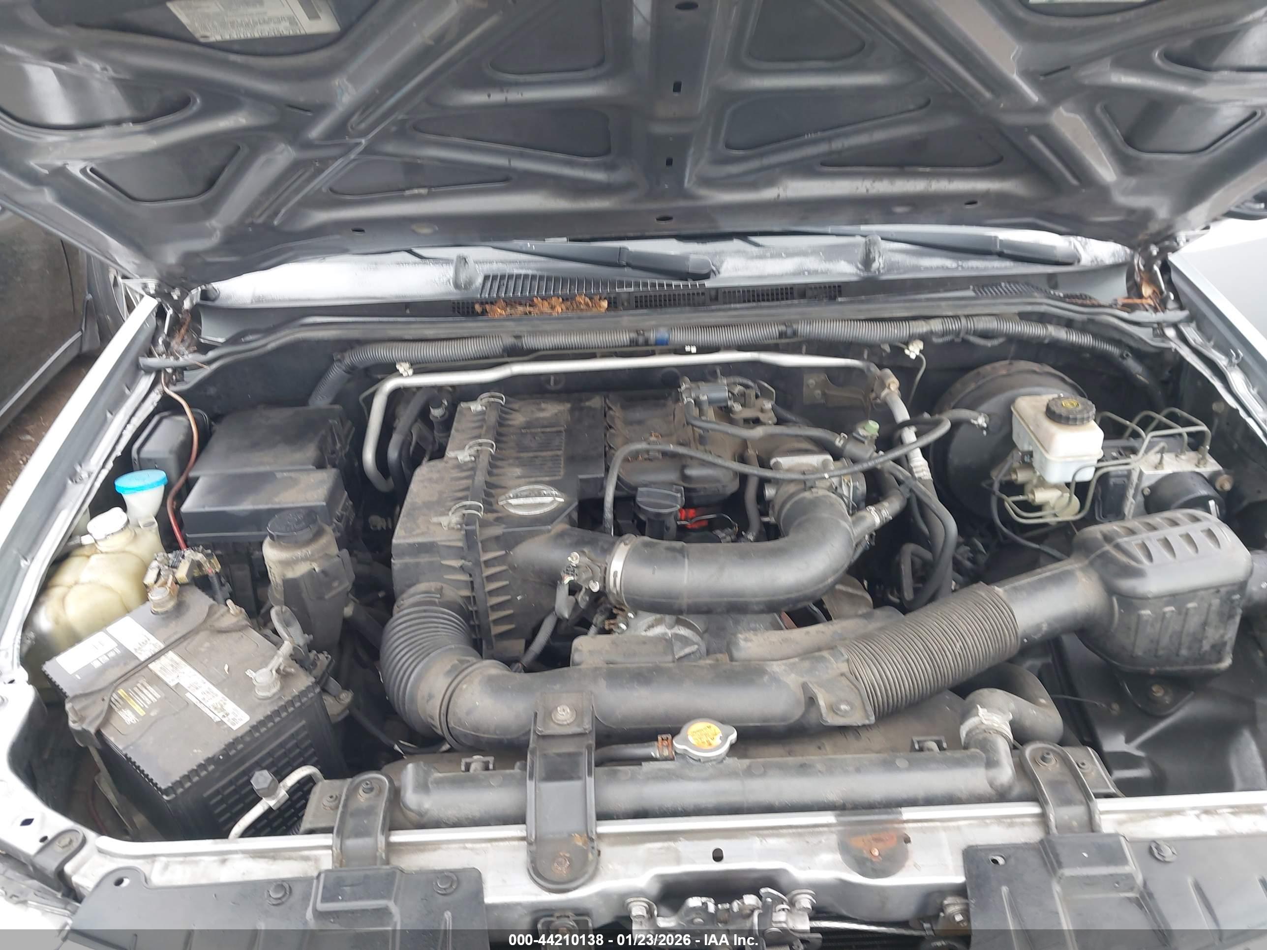 NISSAN FRONTIER image 10