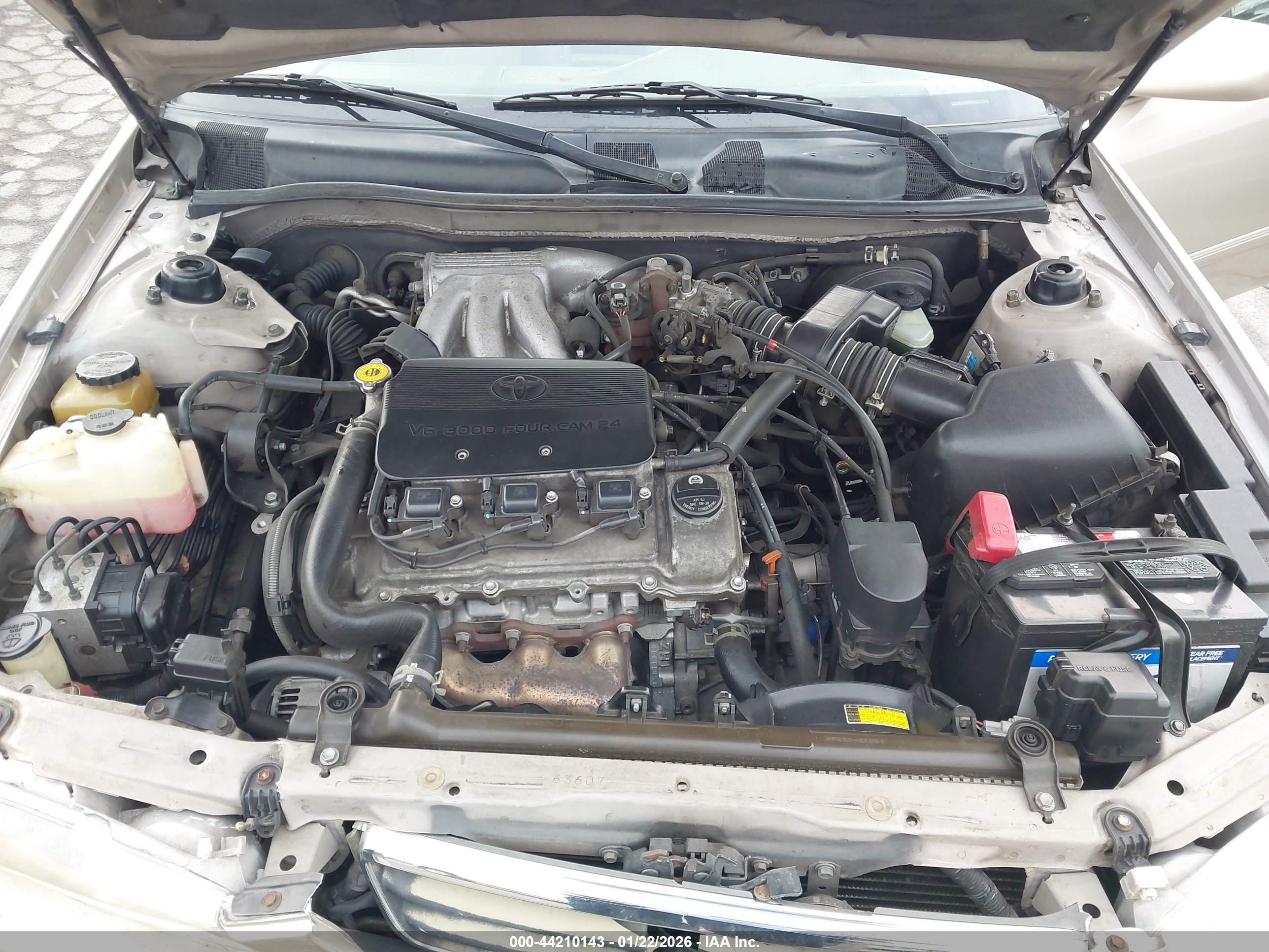 TOYOTA CAMRY image 10