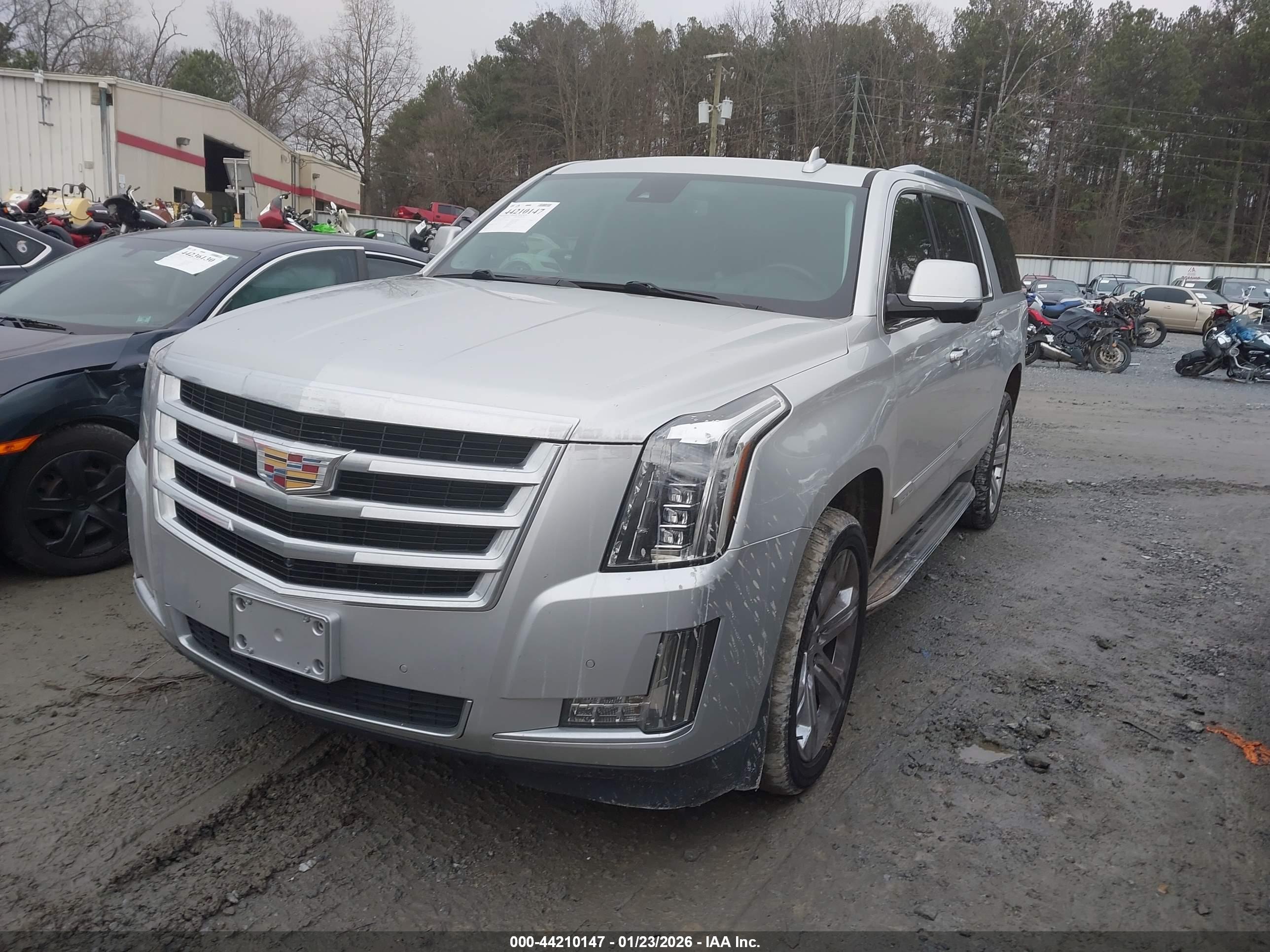 CADILLAC ESCALADE image 2