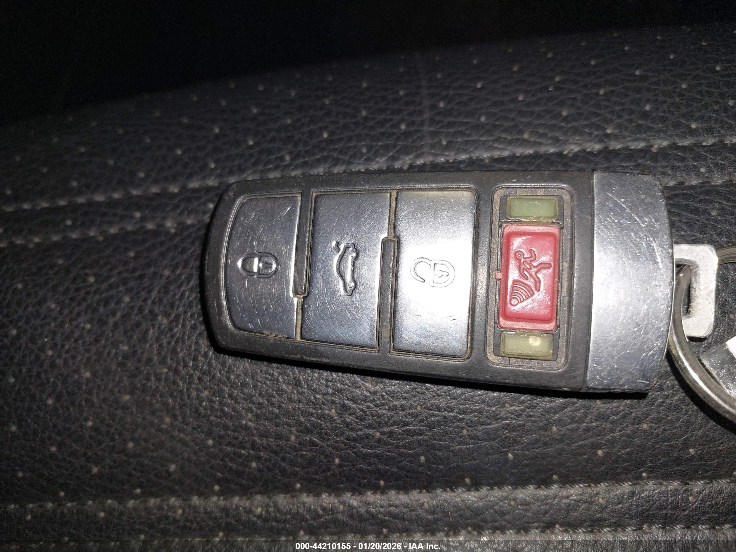 VOLKSWAGEN CC image 11