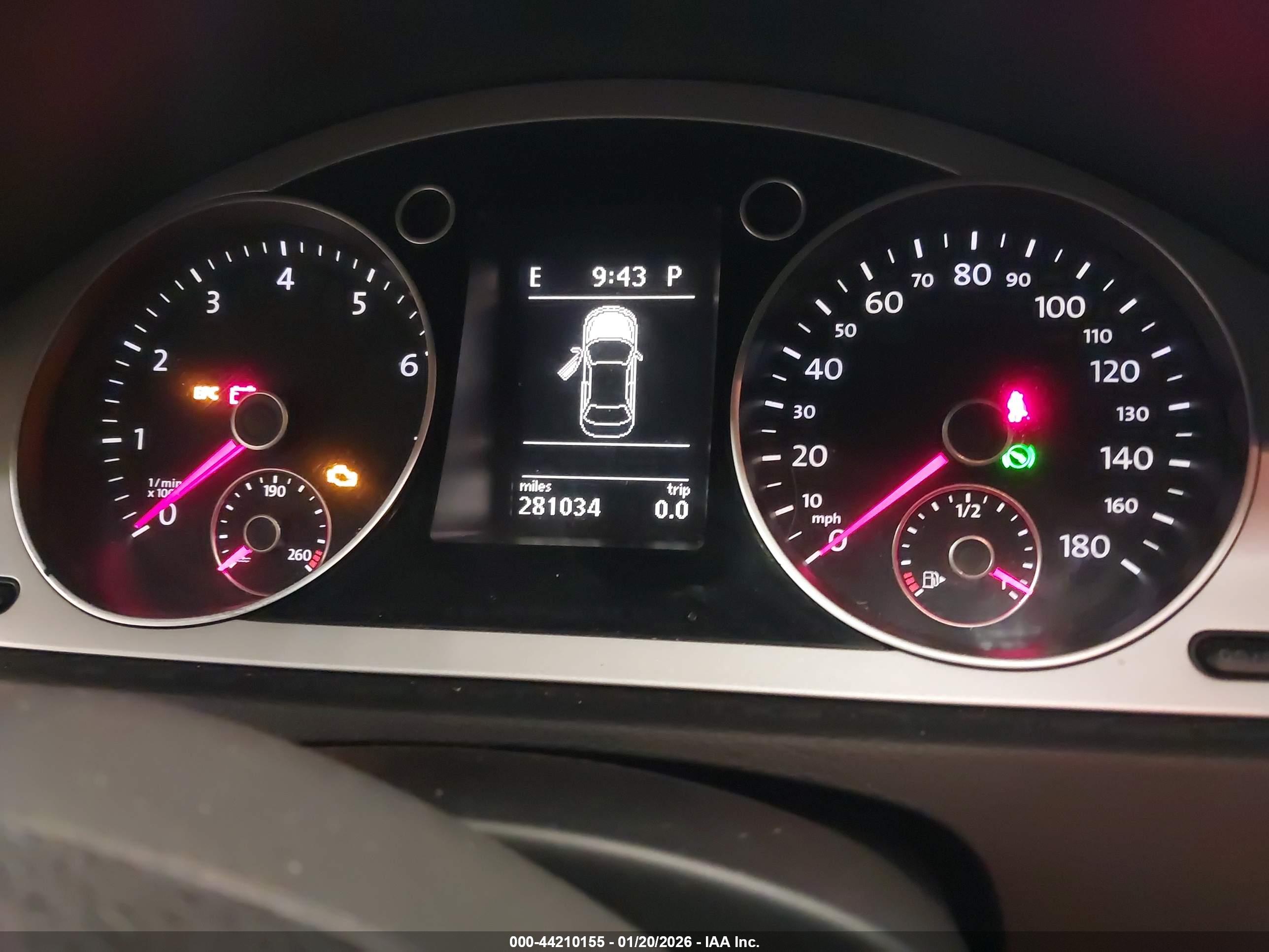 VOLKSWAGEN CC image 7