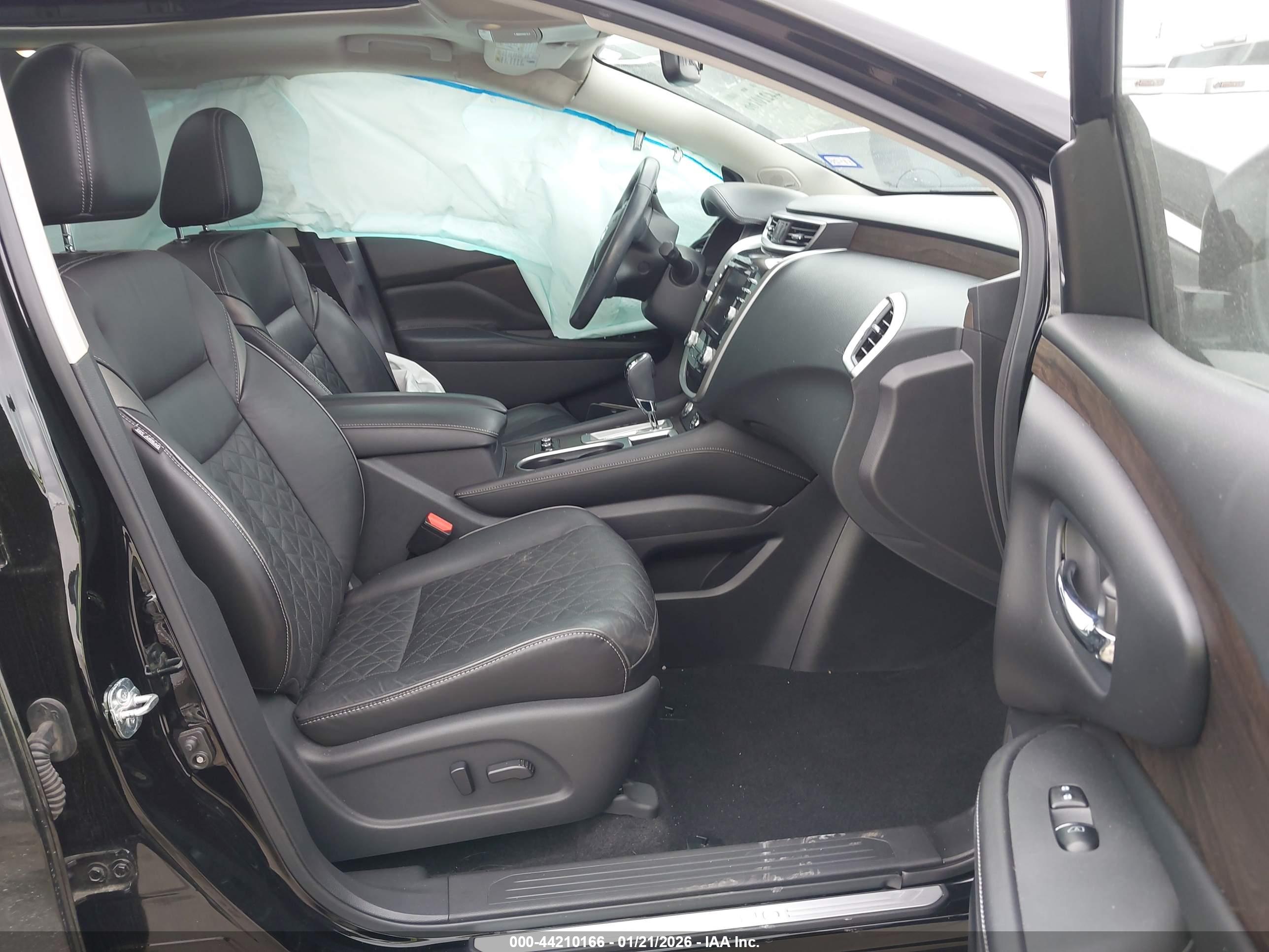 NISSAN MURANO image 5