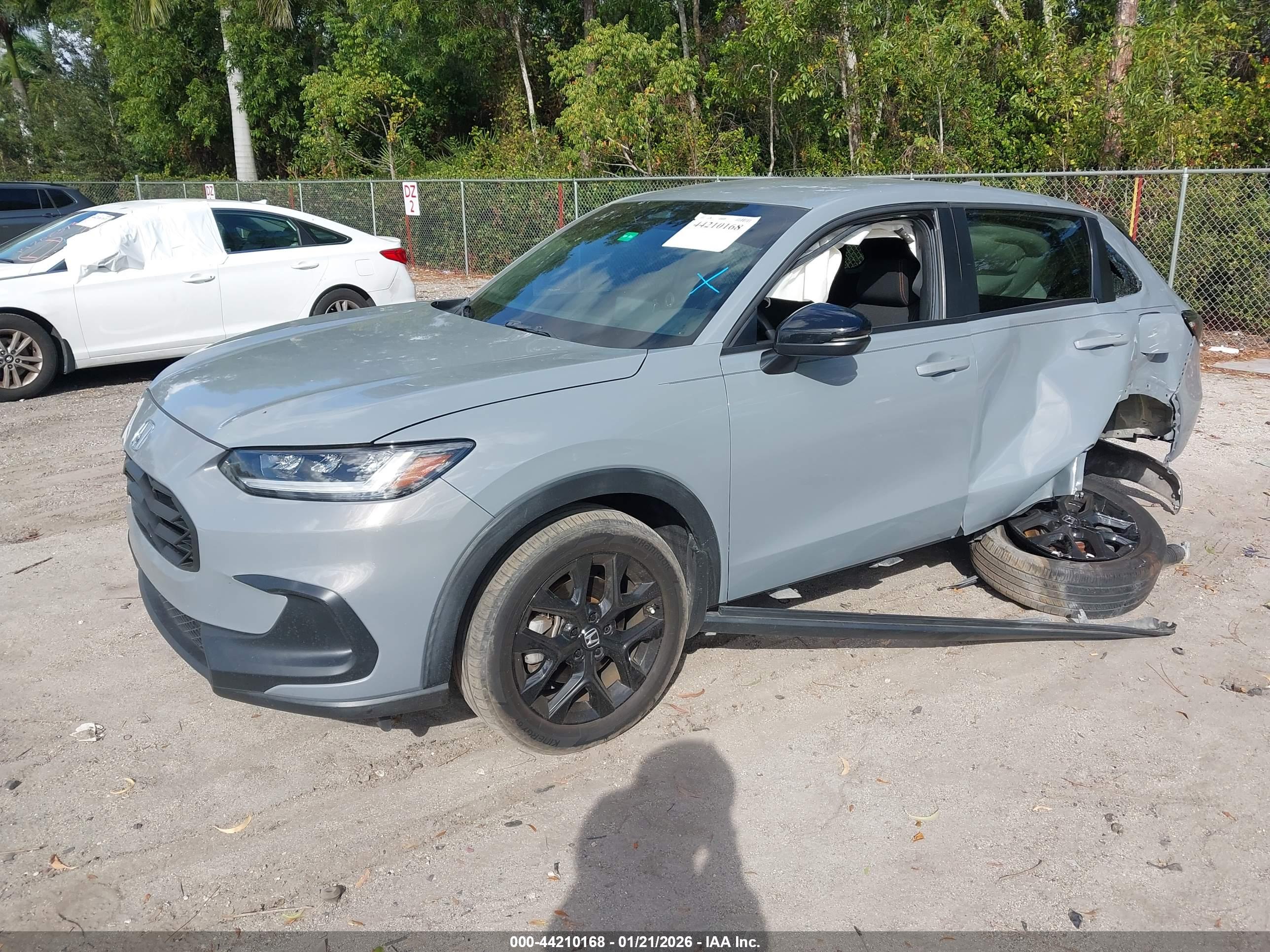 HONDA HR-V image 2