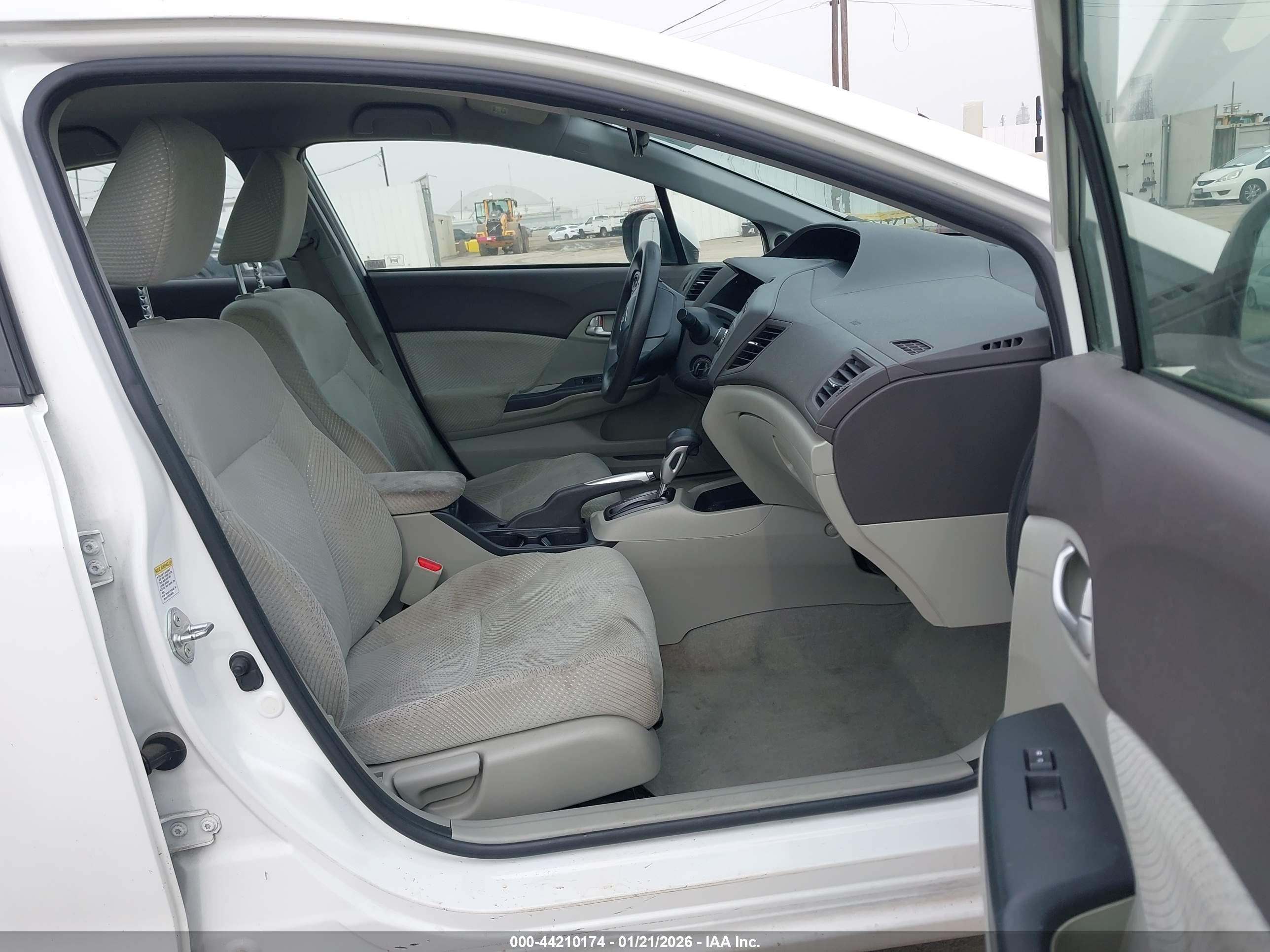 HONDA CIVIC image 5