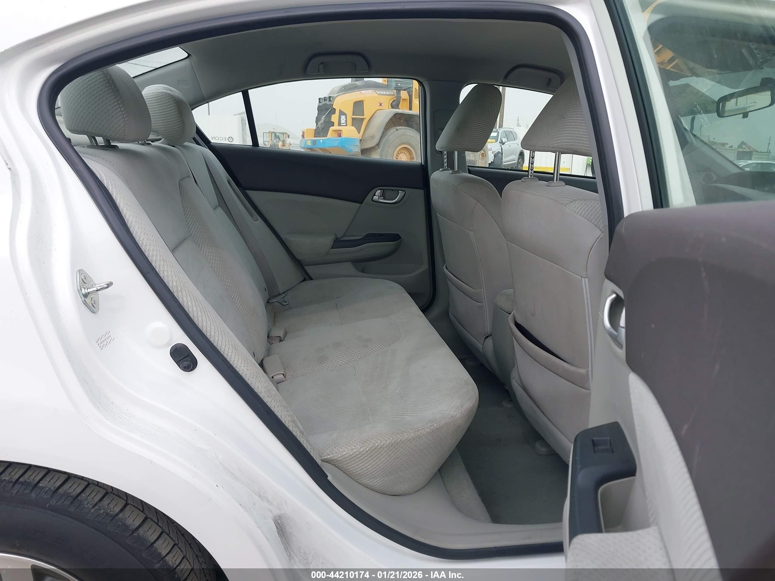 HONDA CIVIC image 8