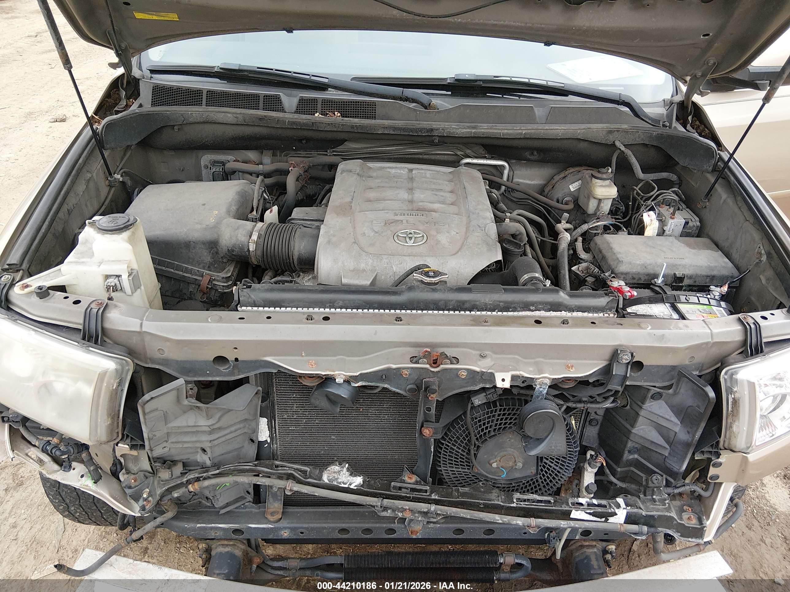 TOYOTA SEQUOIA image 10