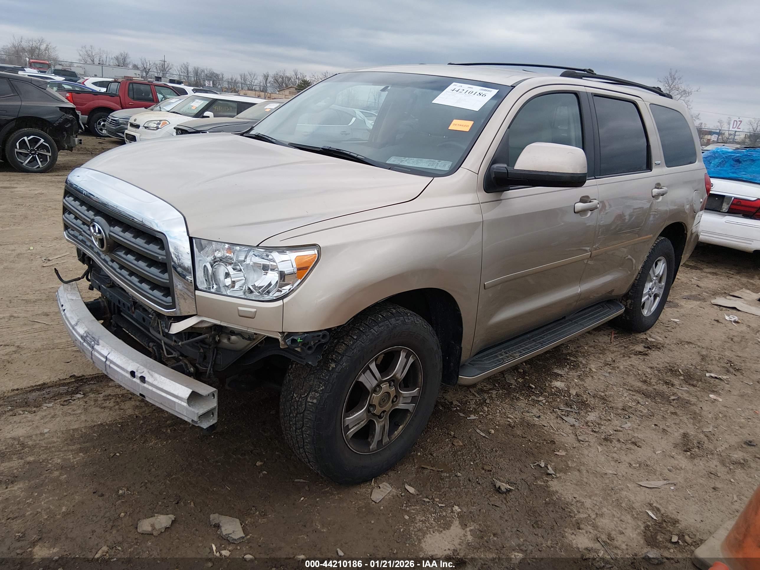 TOYOTA SEQUOIA image 2