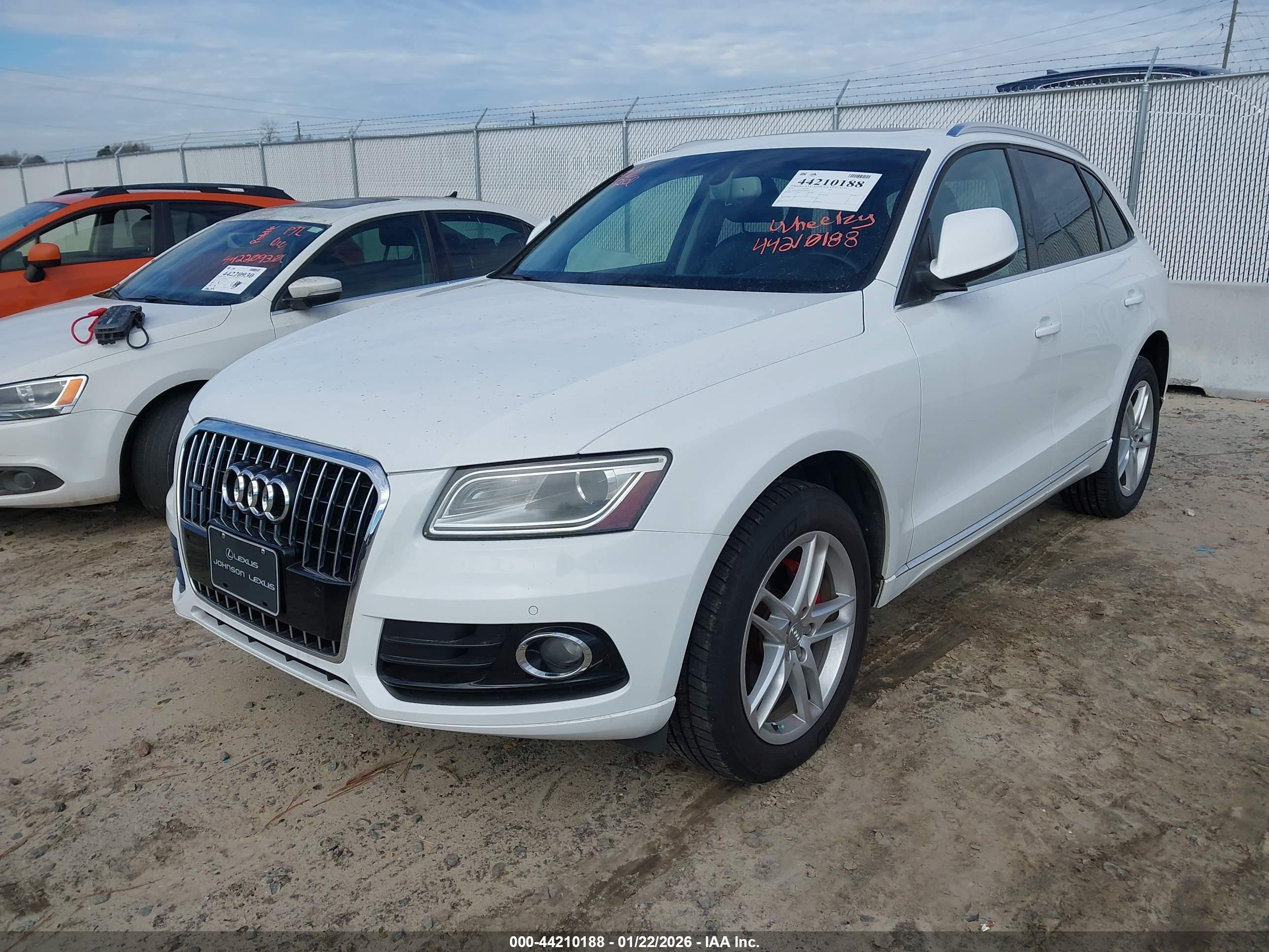 AUDI Q5 image 2