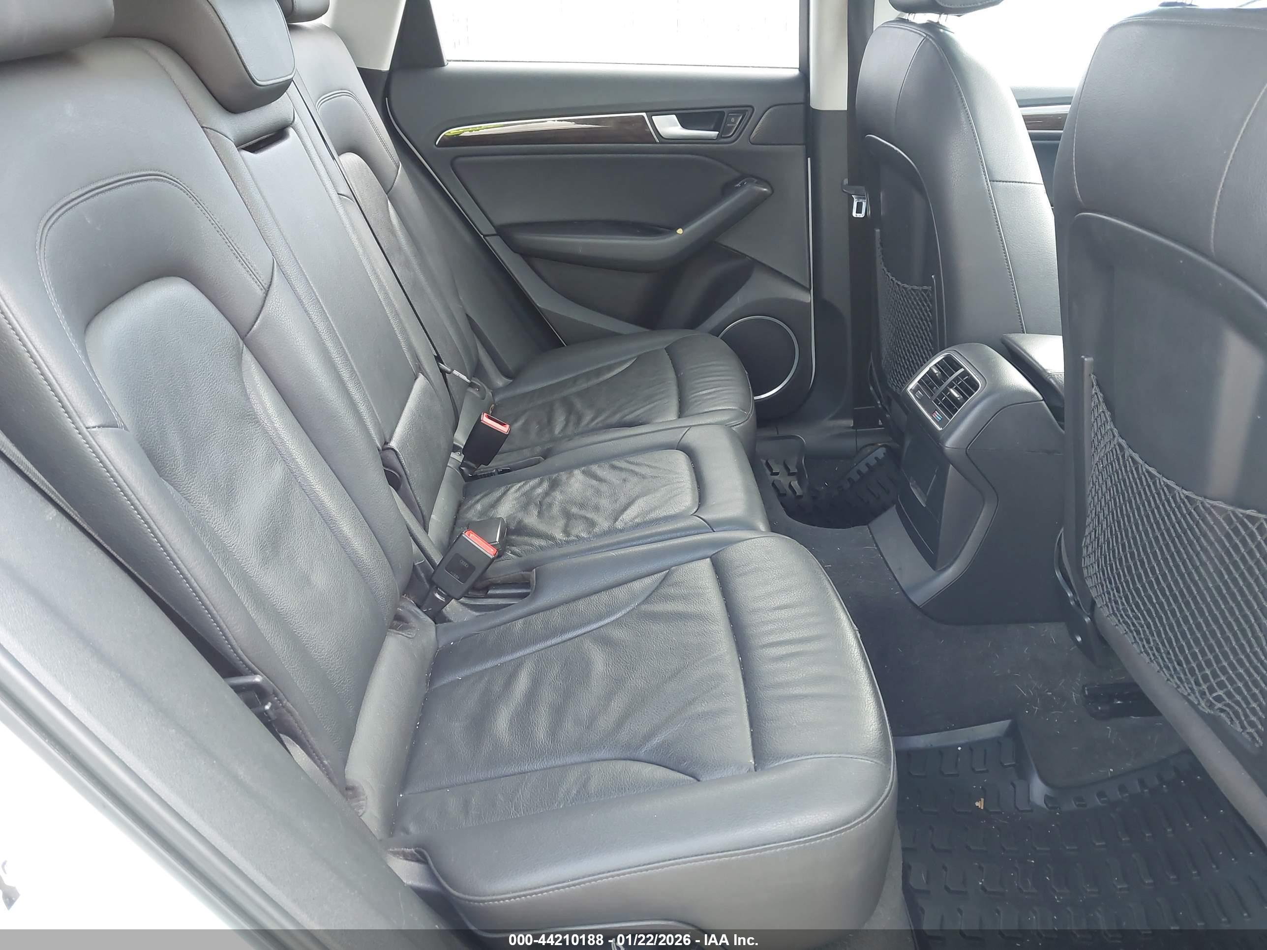 AUDI Q5 image 8