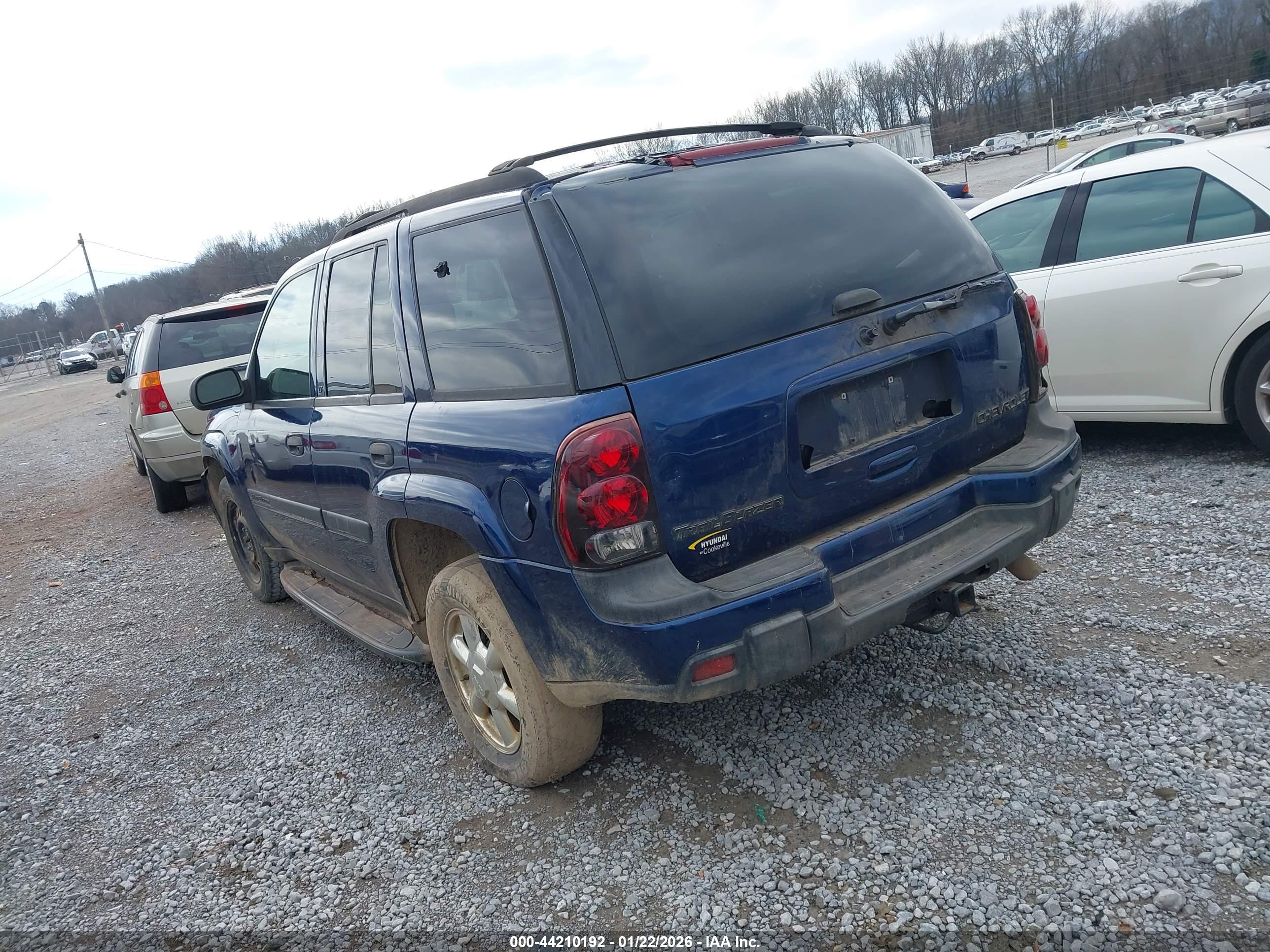CHEVROLET TRAILBLAZER image 3