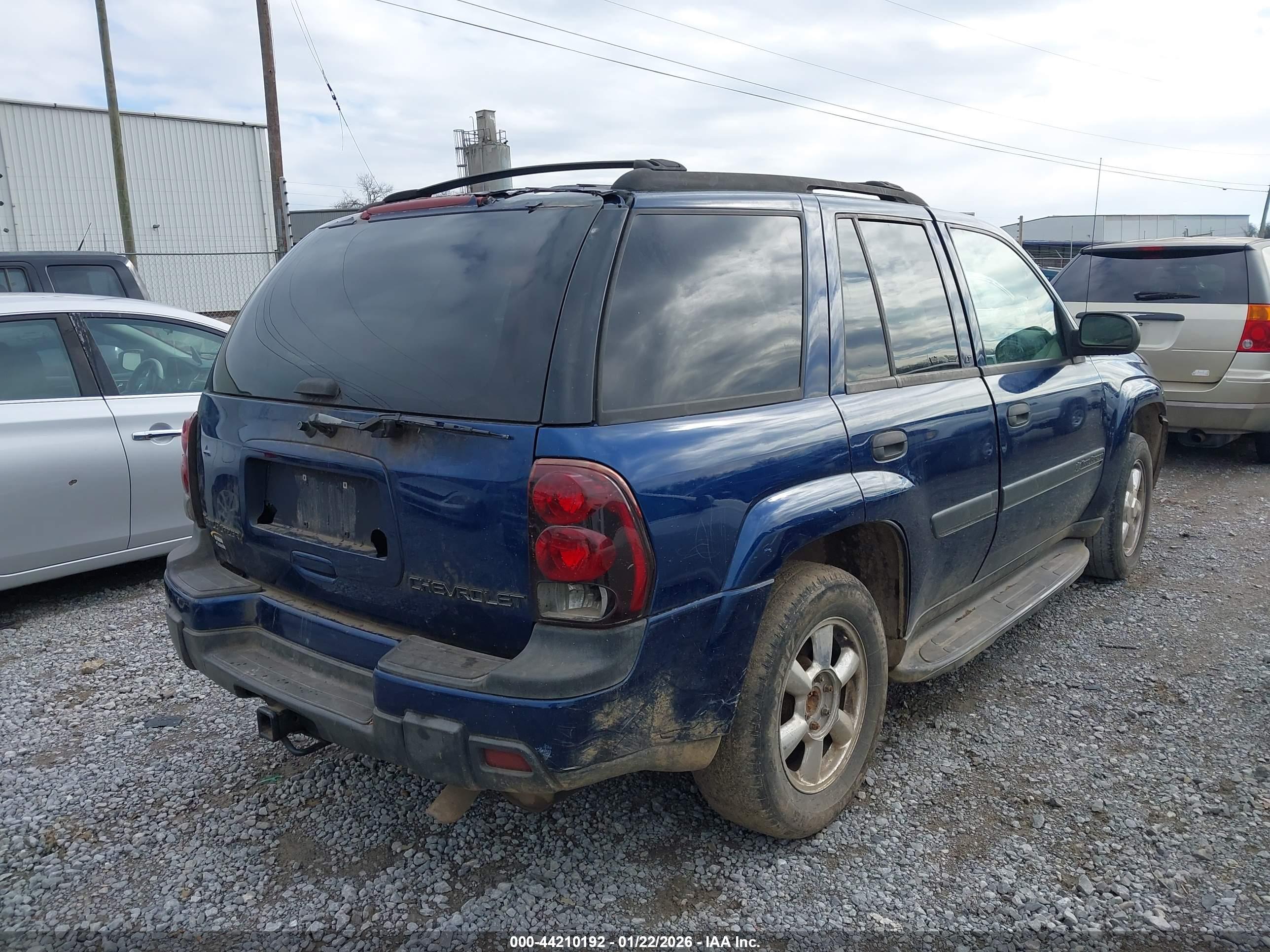 CHEVROLET TRAILBLAZER image 4