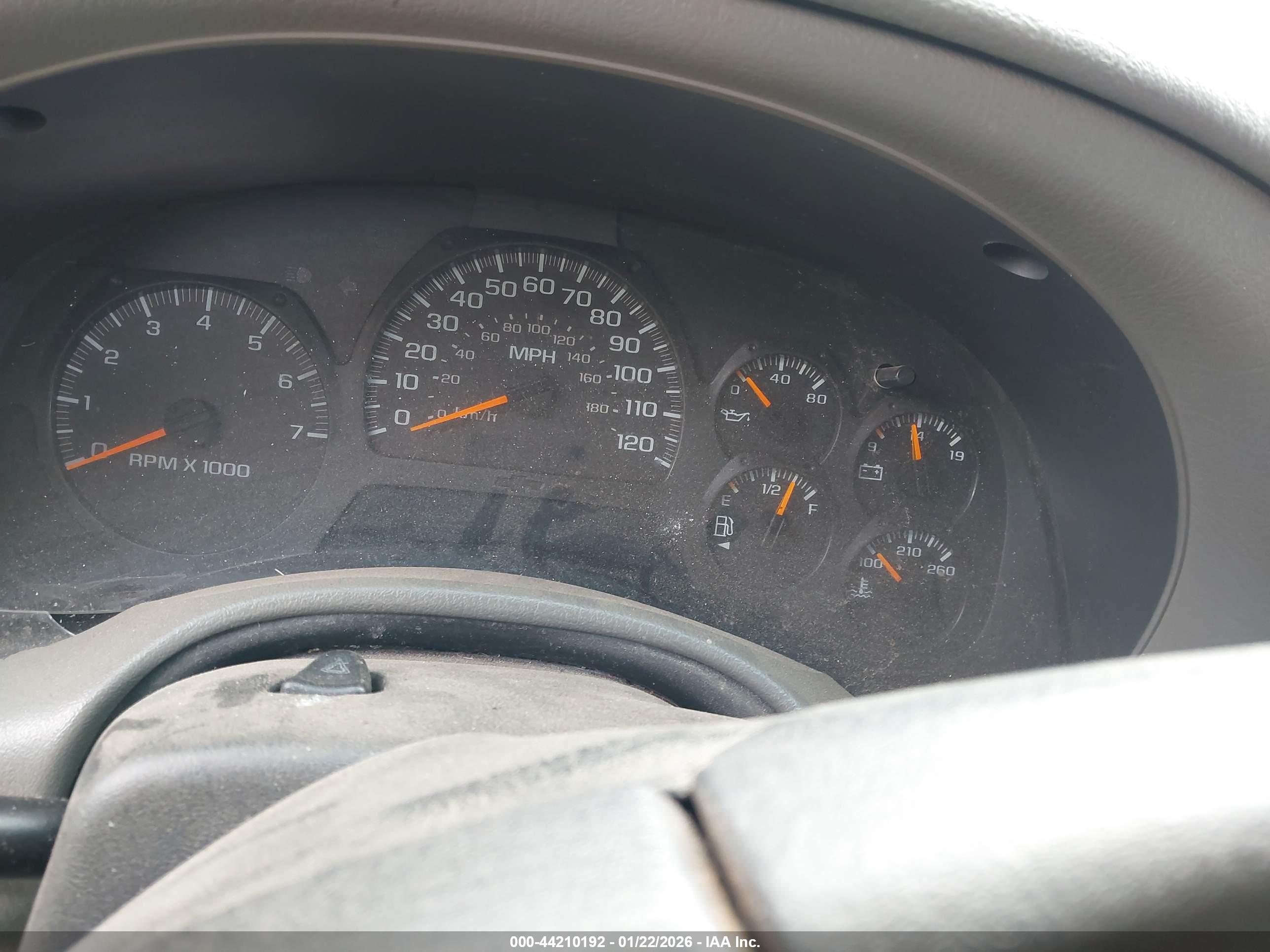 CHEVROLET TRAILBLAZER image 7