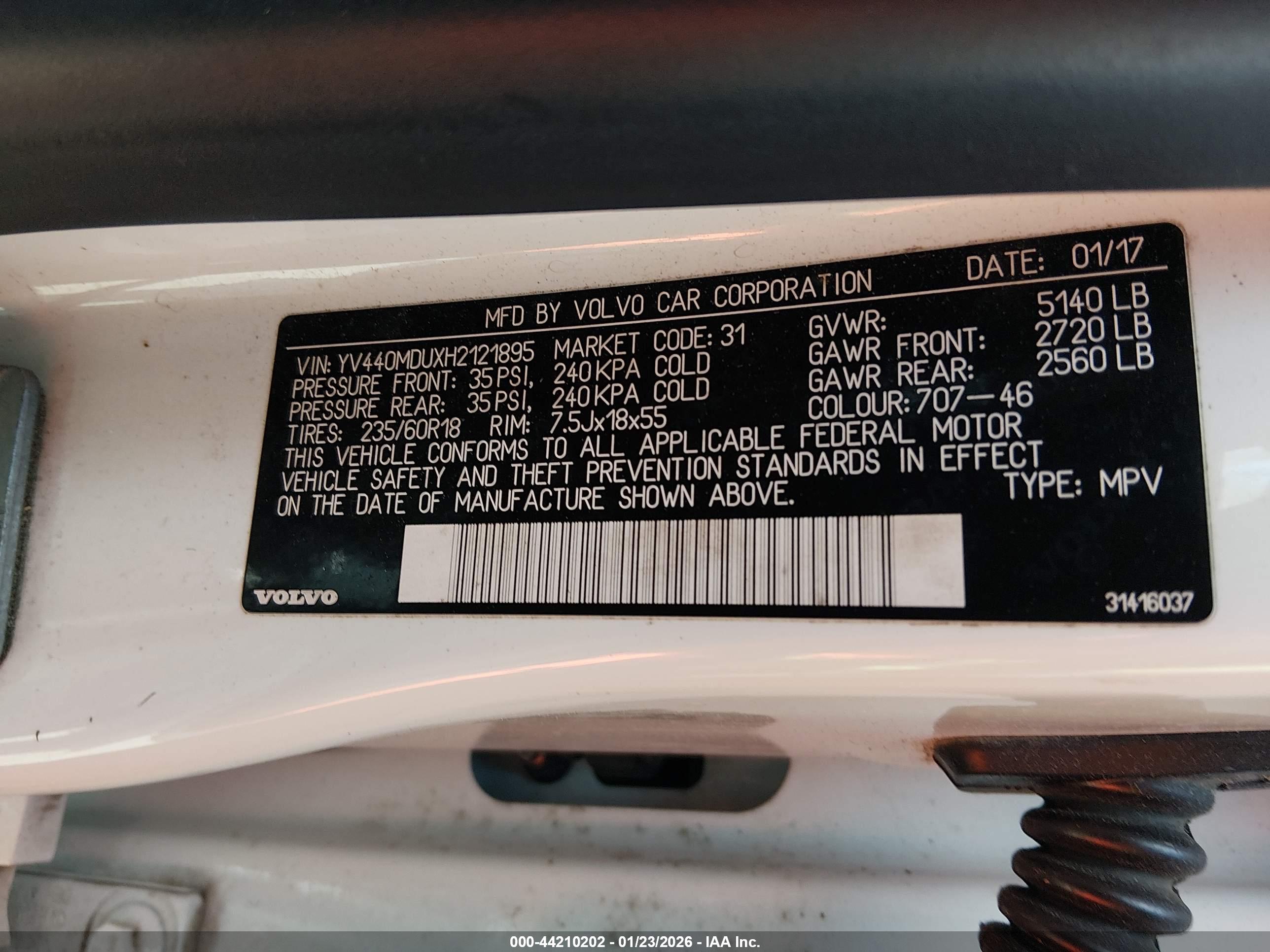 VOLVO XC60 image 9