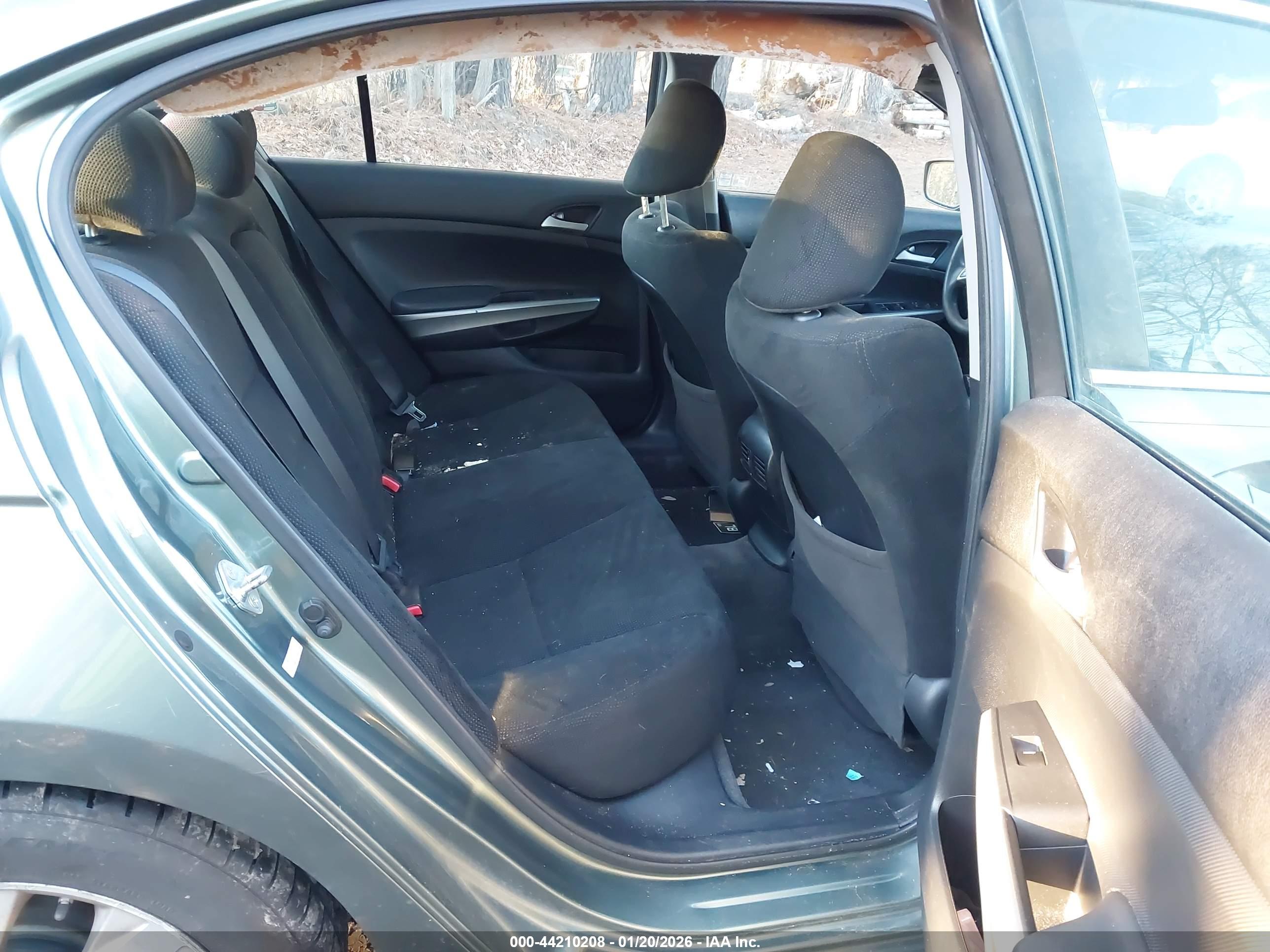 HONDA ACCORD image 8