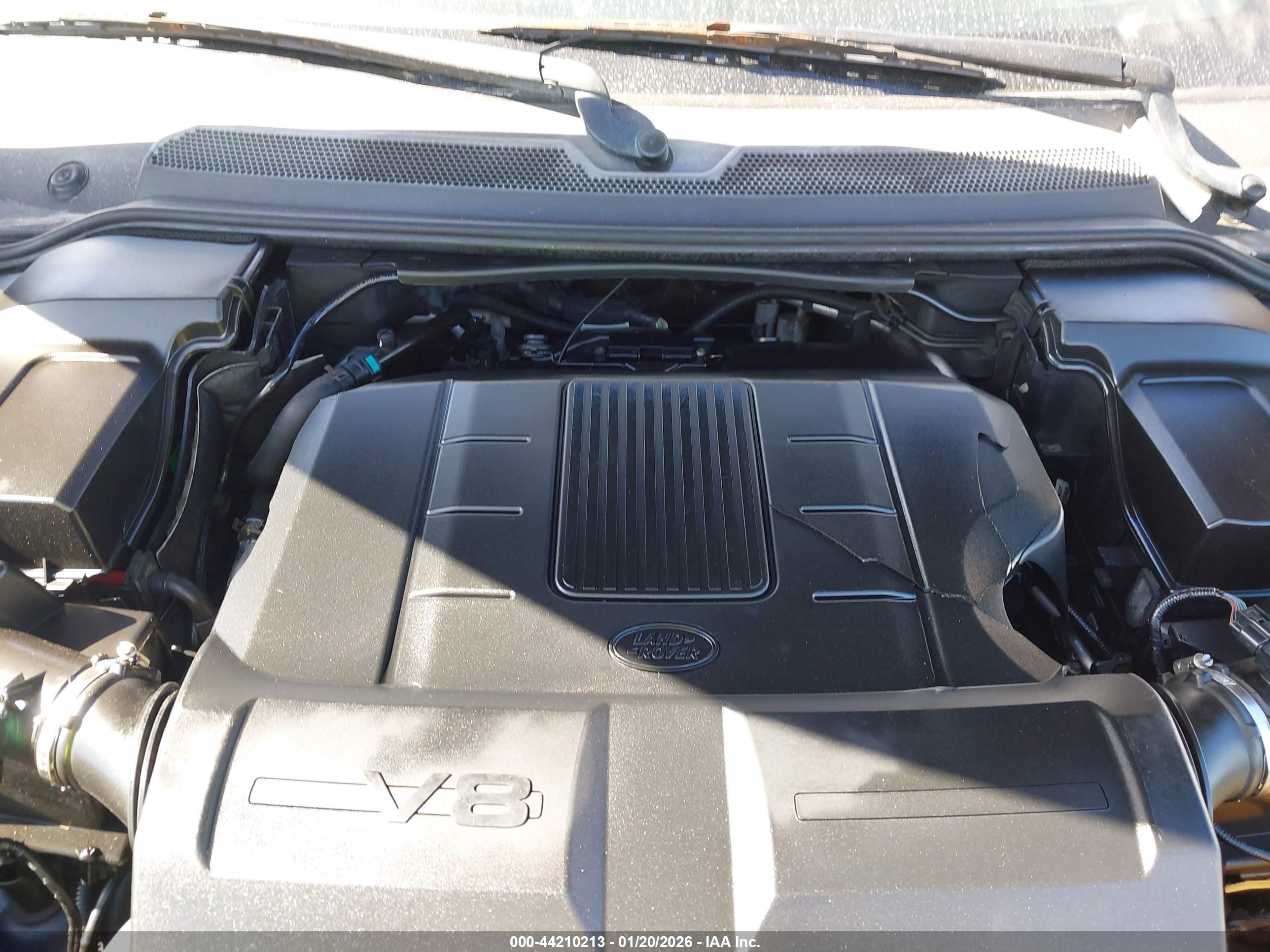 LAND ROVER image 10