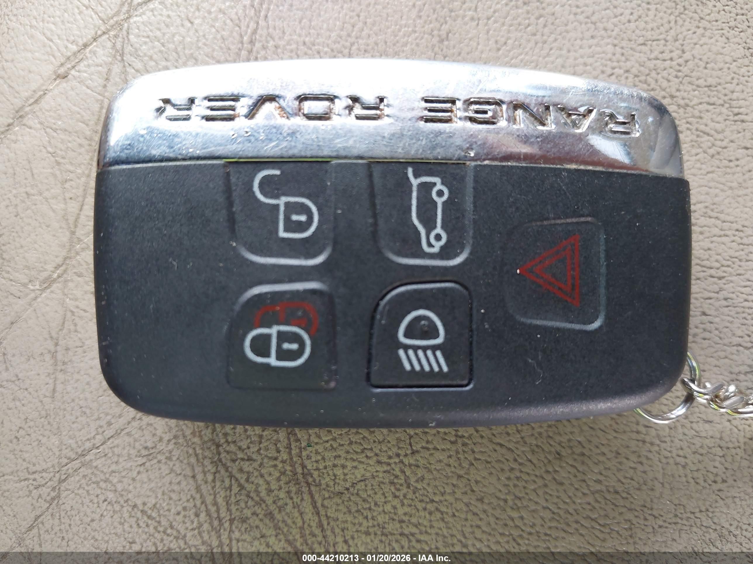 LAND ROVER image 11