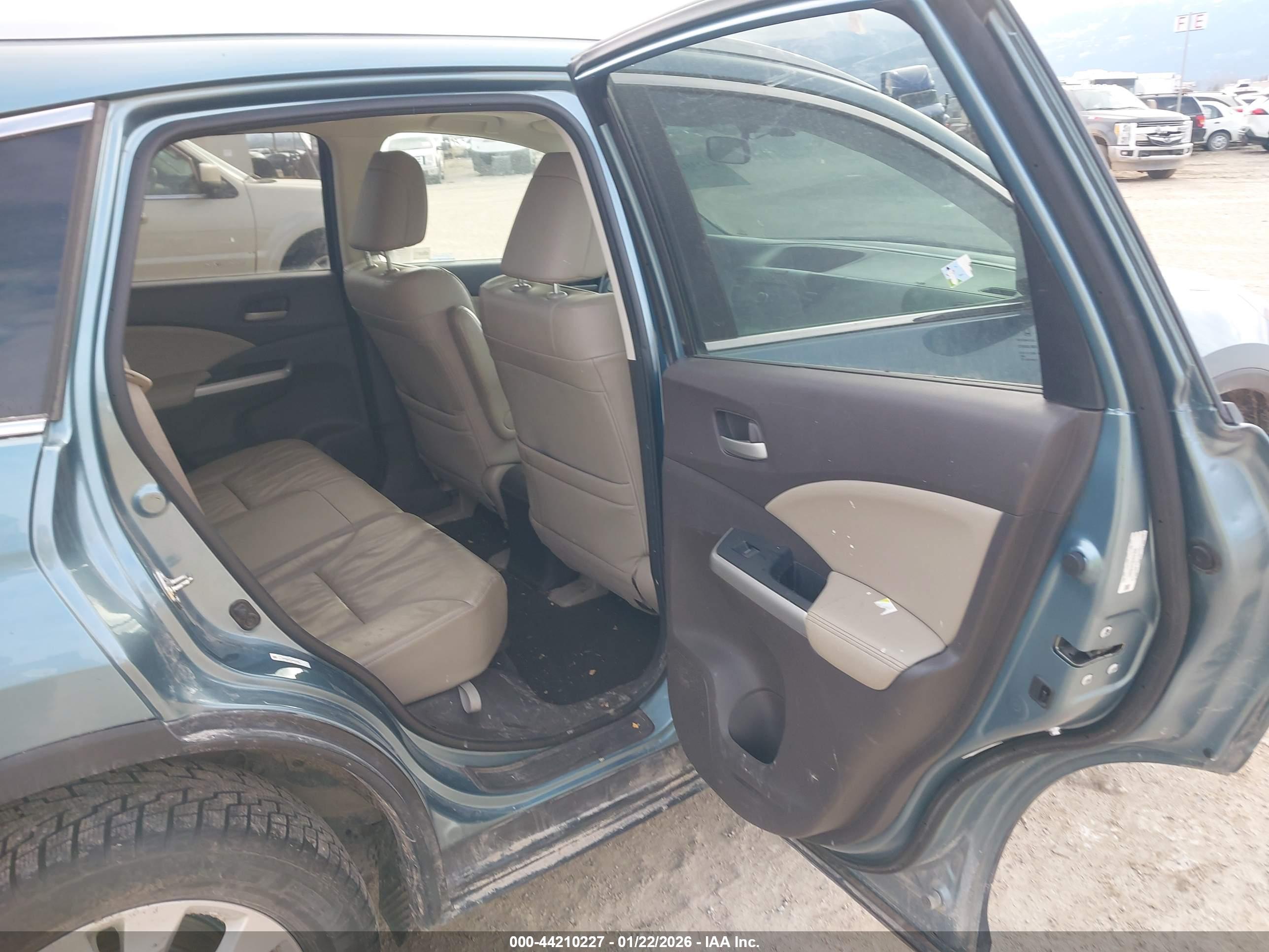 HONDA CR-V image 8