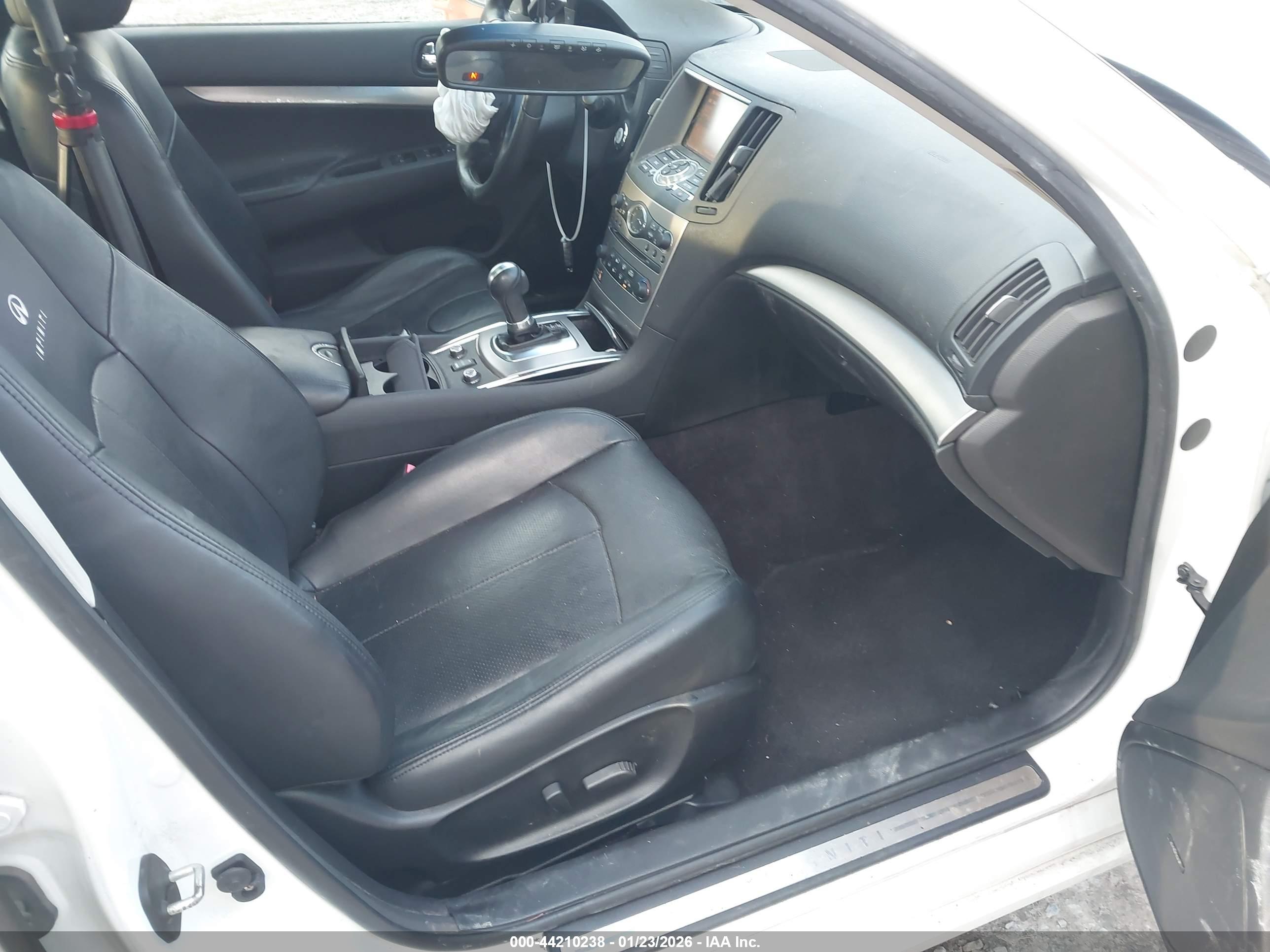 INFINITI G37X image 5