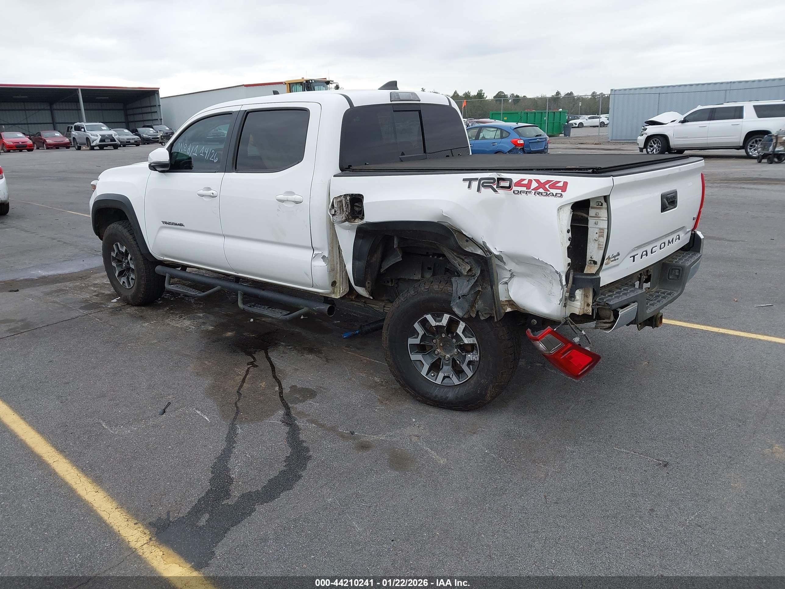 TOYOTA TACOMA image 3