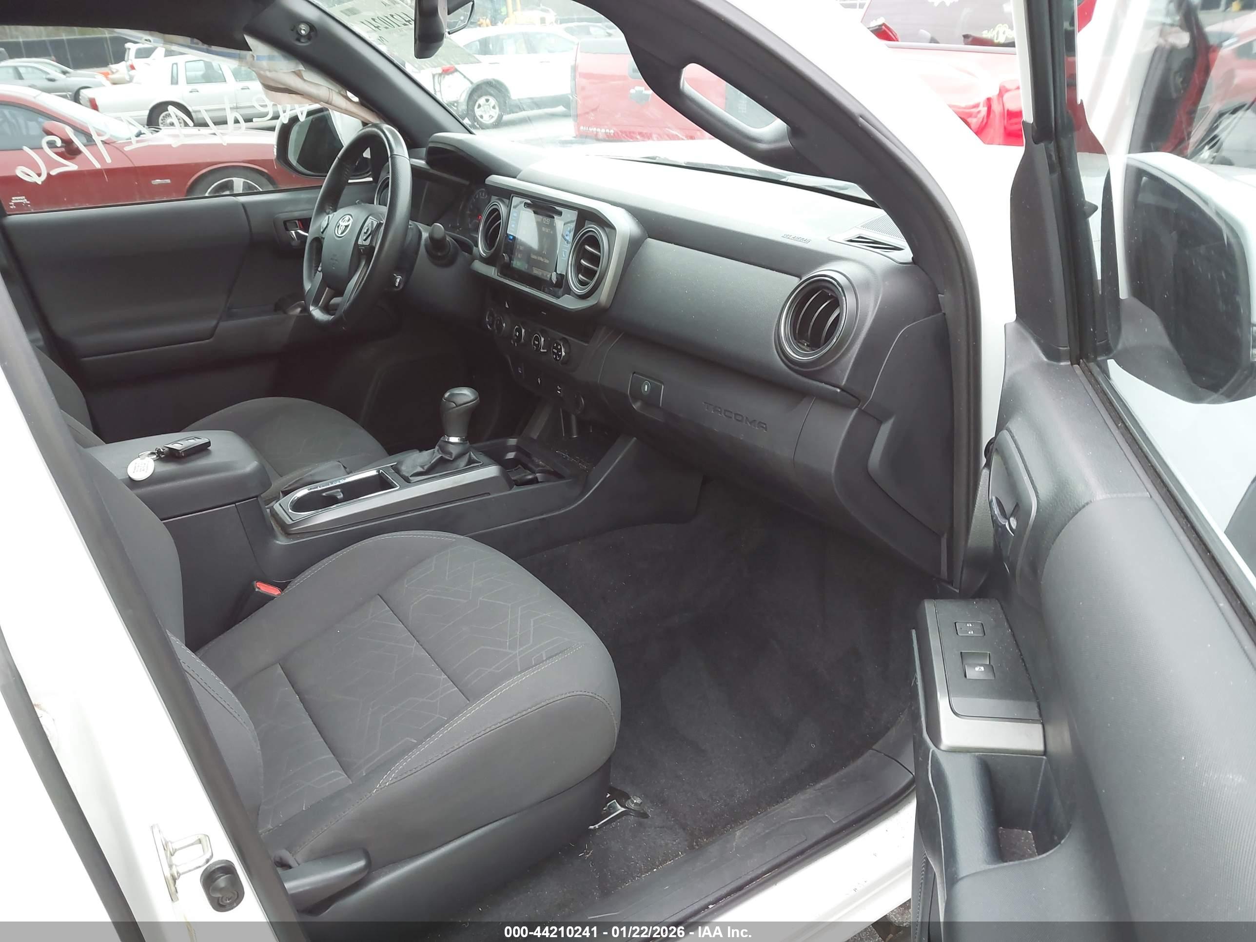 TOYOTA TACOMA image 5