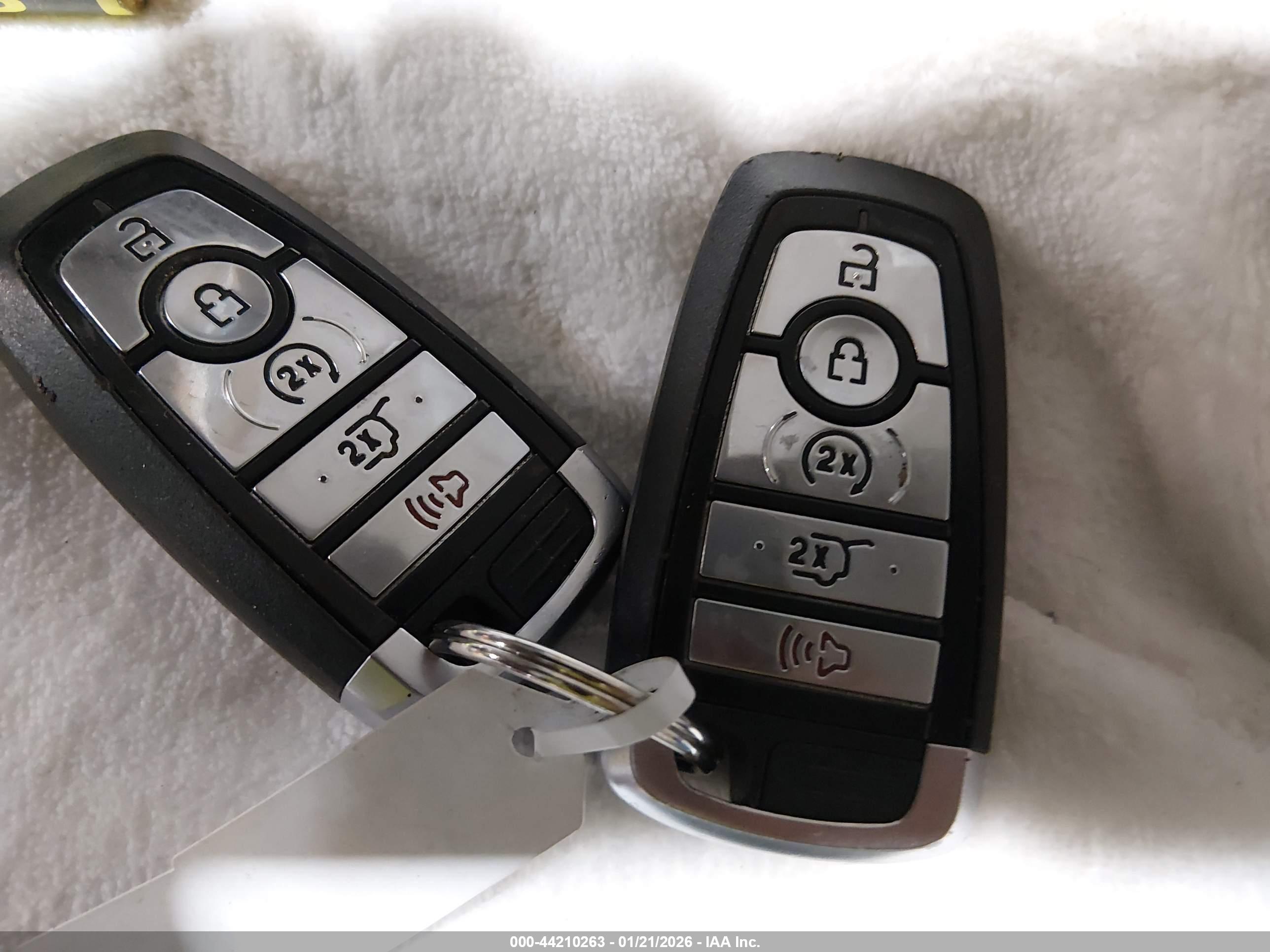 FORD EDGE image 11