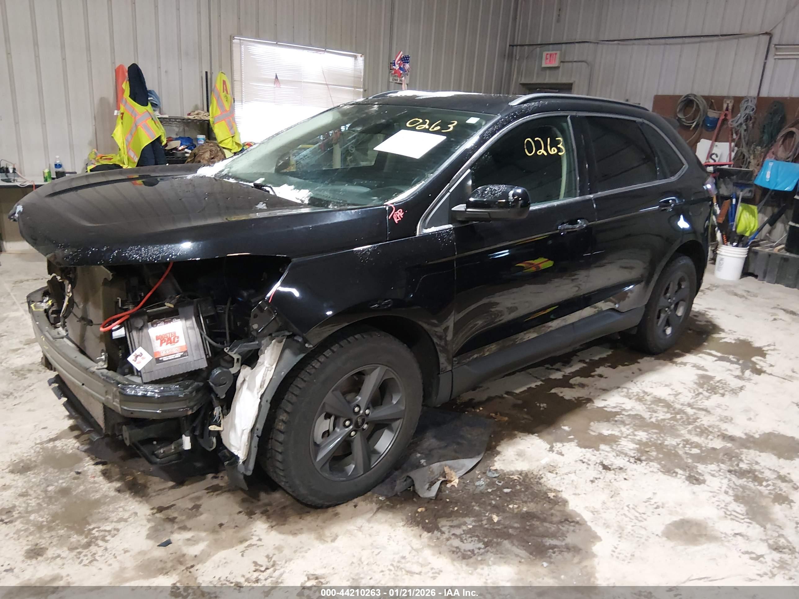 FORD EDGE image 2